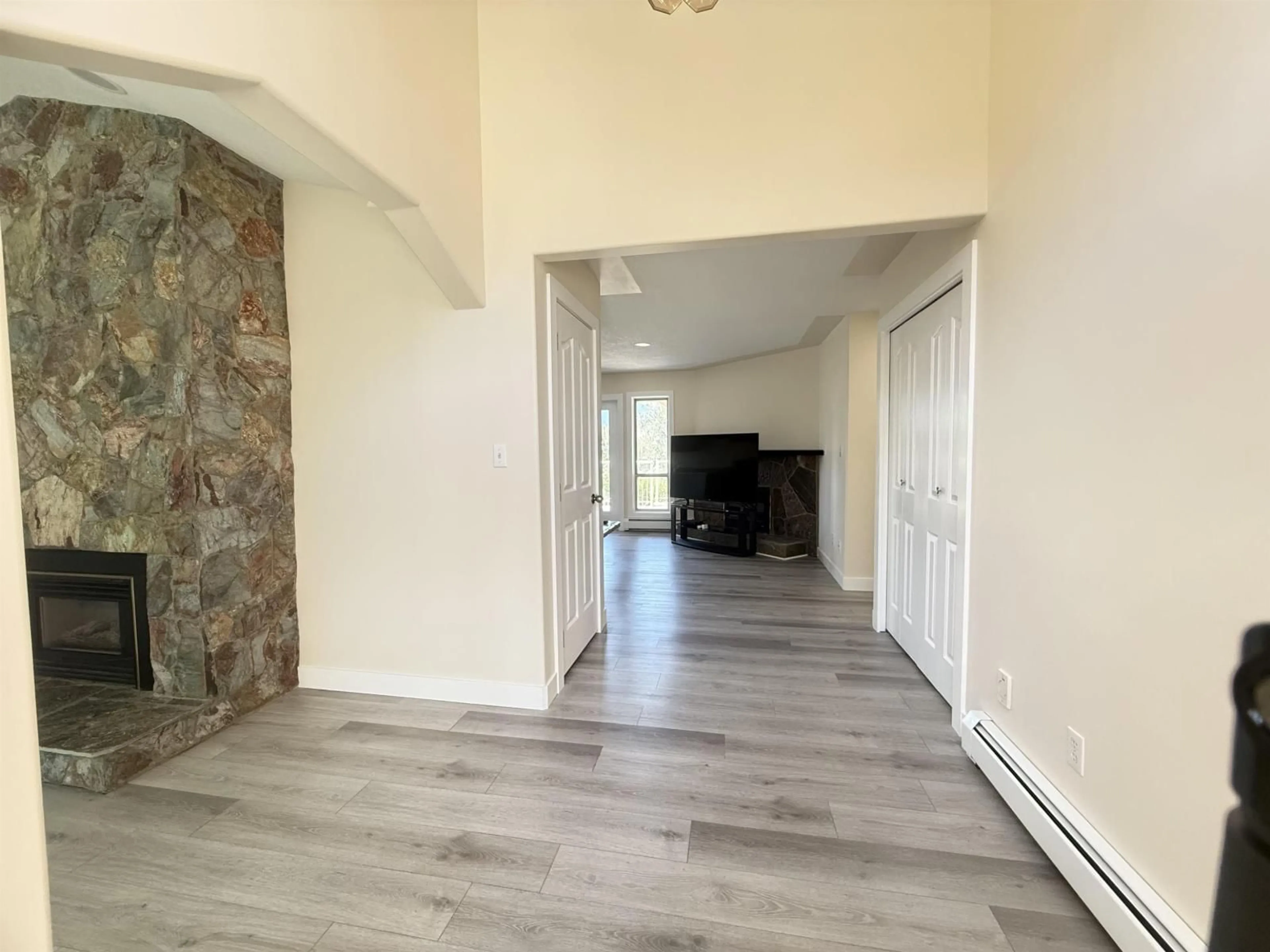 Unknown for 117 - 43995 CHILLIWACK MOUNTAIN ROAD, Chilliwack British Columbia V2R5M1