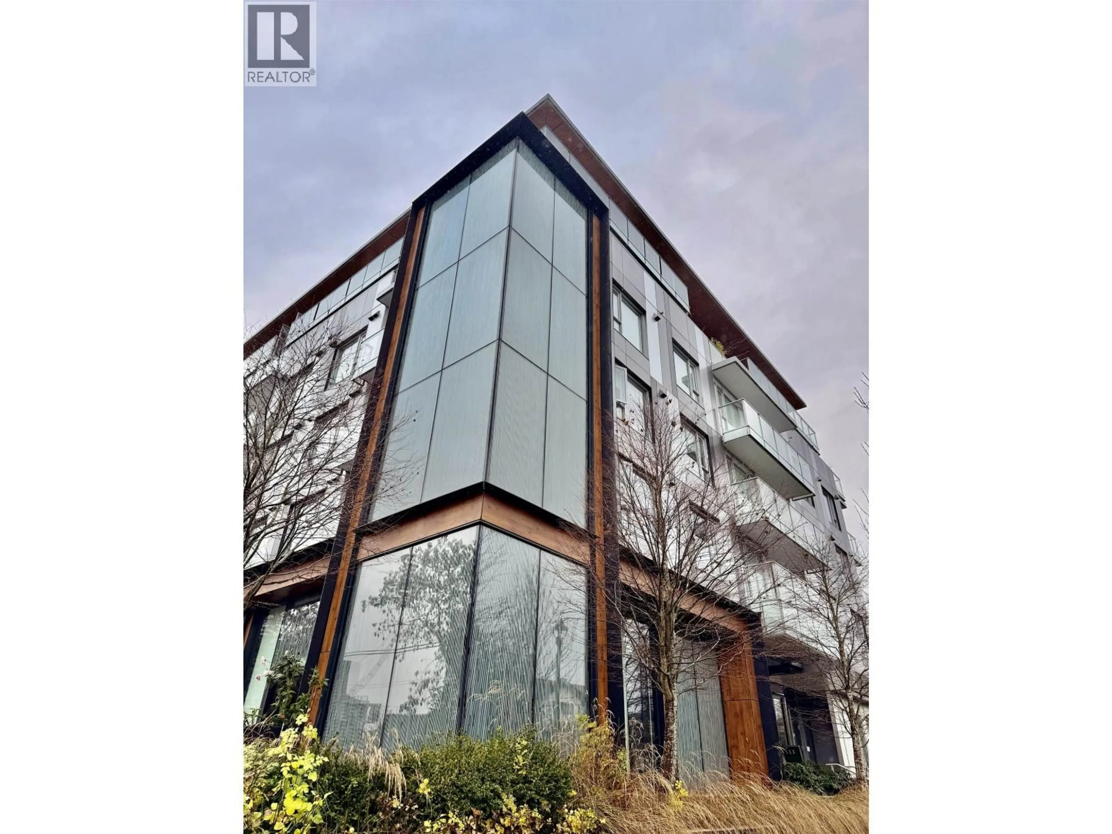 Unknown for 205 - 5693 ELIZABETH STREET, Vancouver British Columbia V5Y3K1