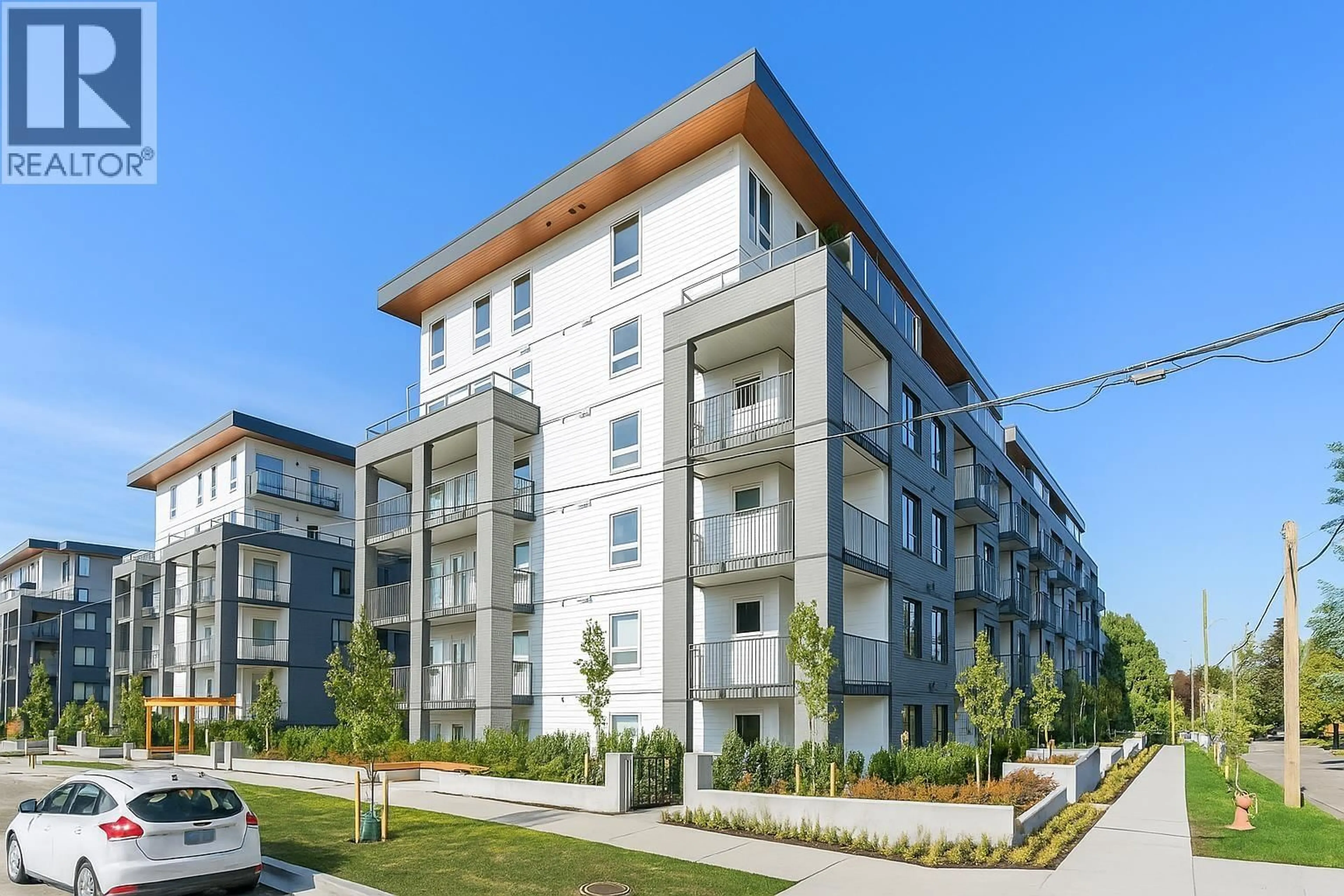 Patio, building for 214 - 648 LEA AVENUE, Coquitlam British Columbia V3J0P1