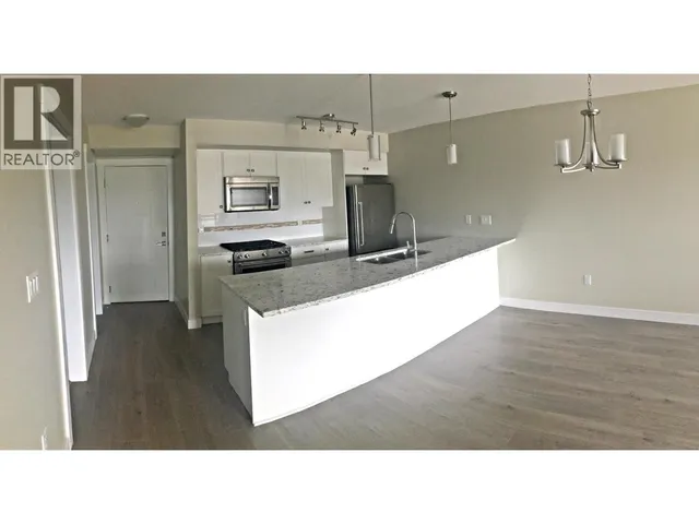 302 - 4815 55B STREET, Delta 4
