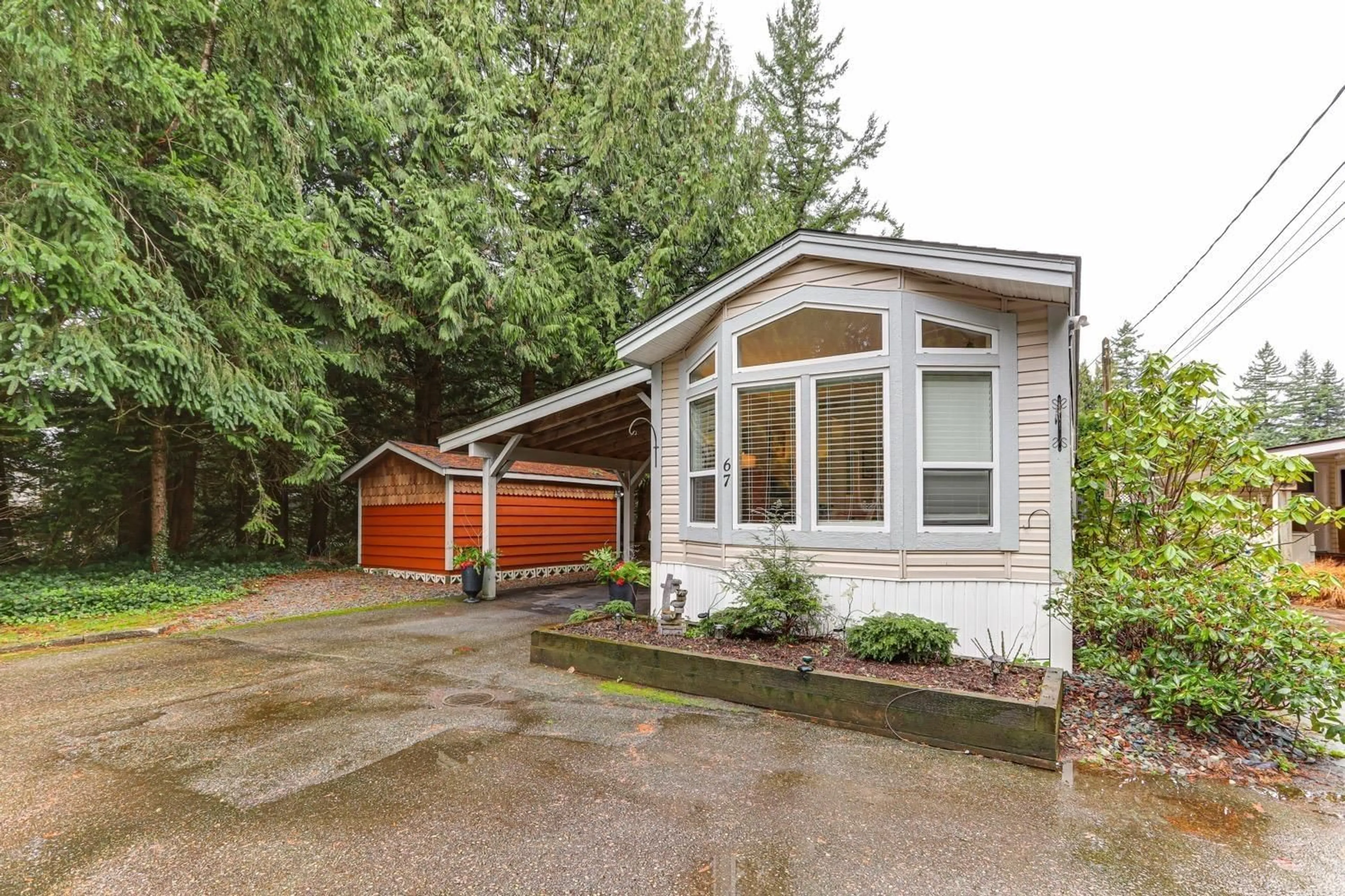 Home with vinyl exterior material, street for 67 - 3931 198 STREET, Langley British Columbia V3A1C9