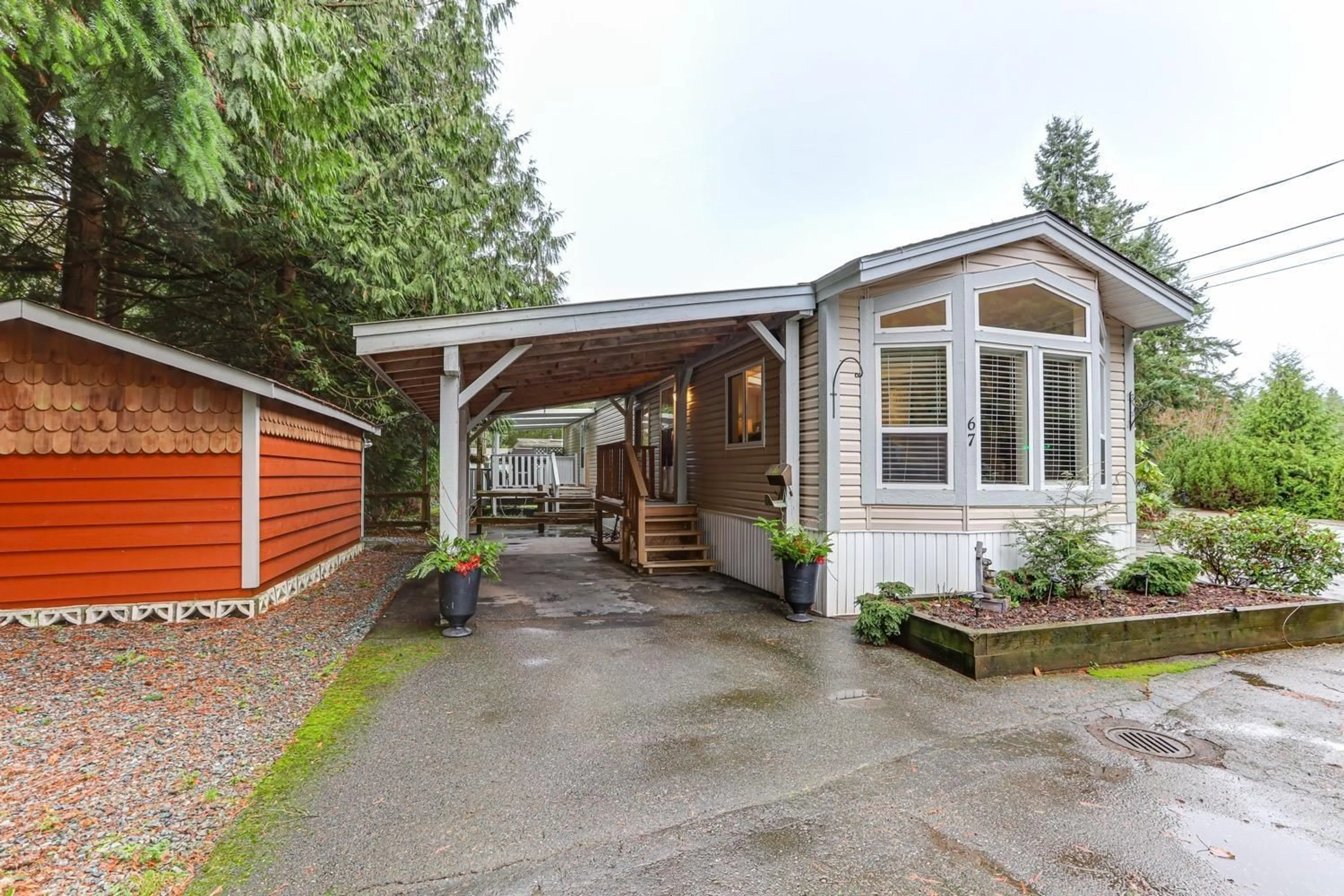 Home with vinyl exterior material, street for 67 - 3931 198 STREET, Langley British Columbia V3A1C9