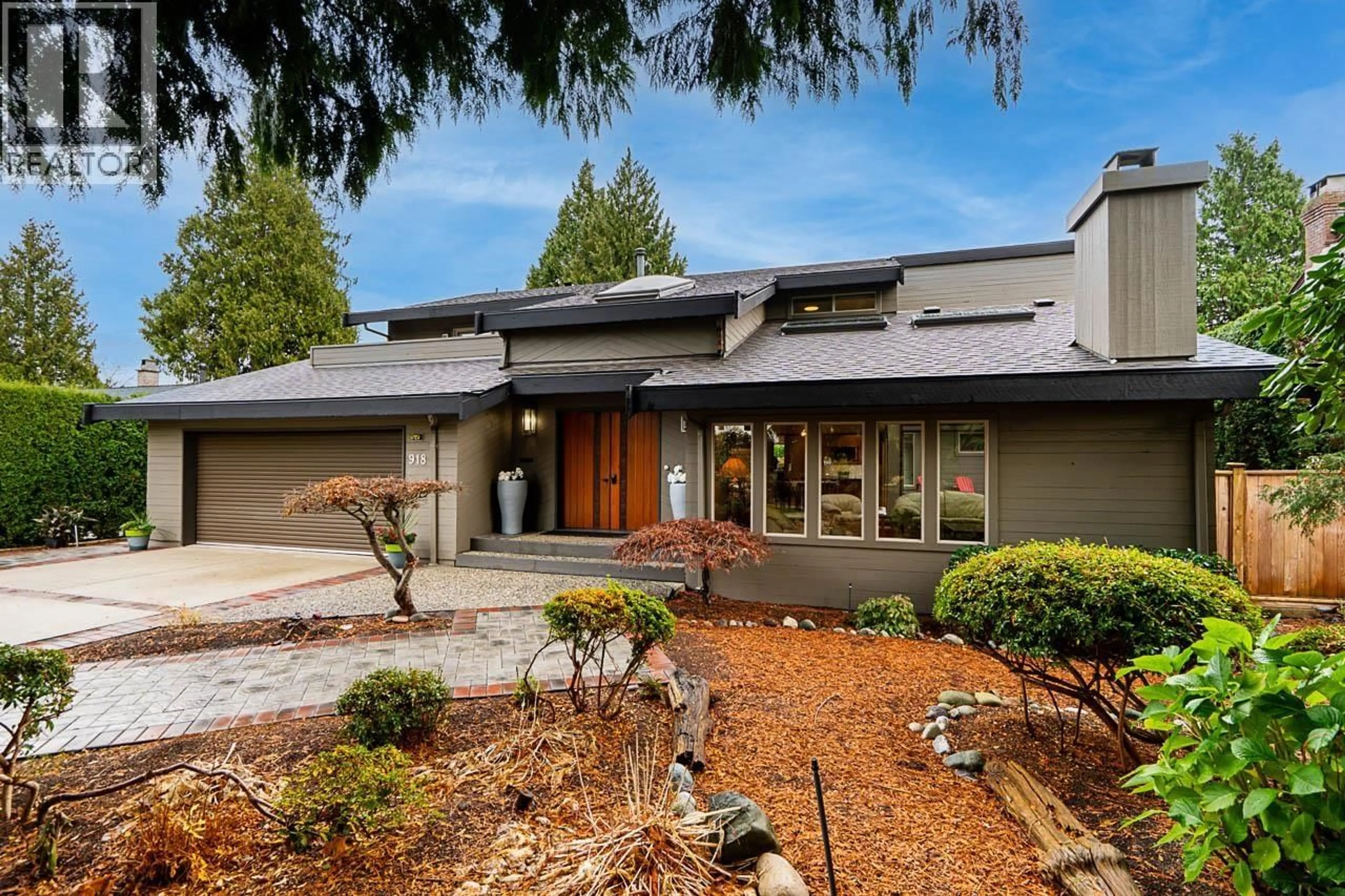 Home with brick exterior material, street for 918 50B STREET, Delta British Columbia V4M2V9