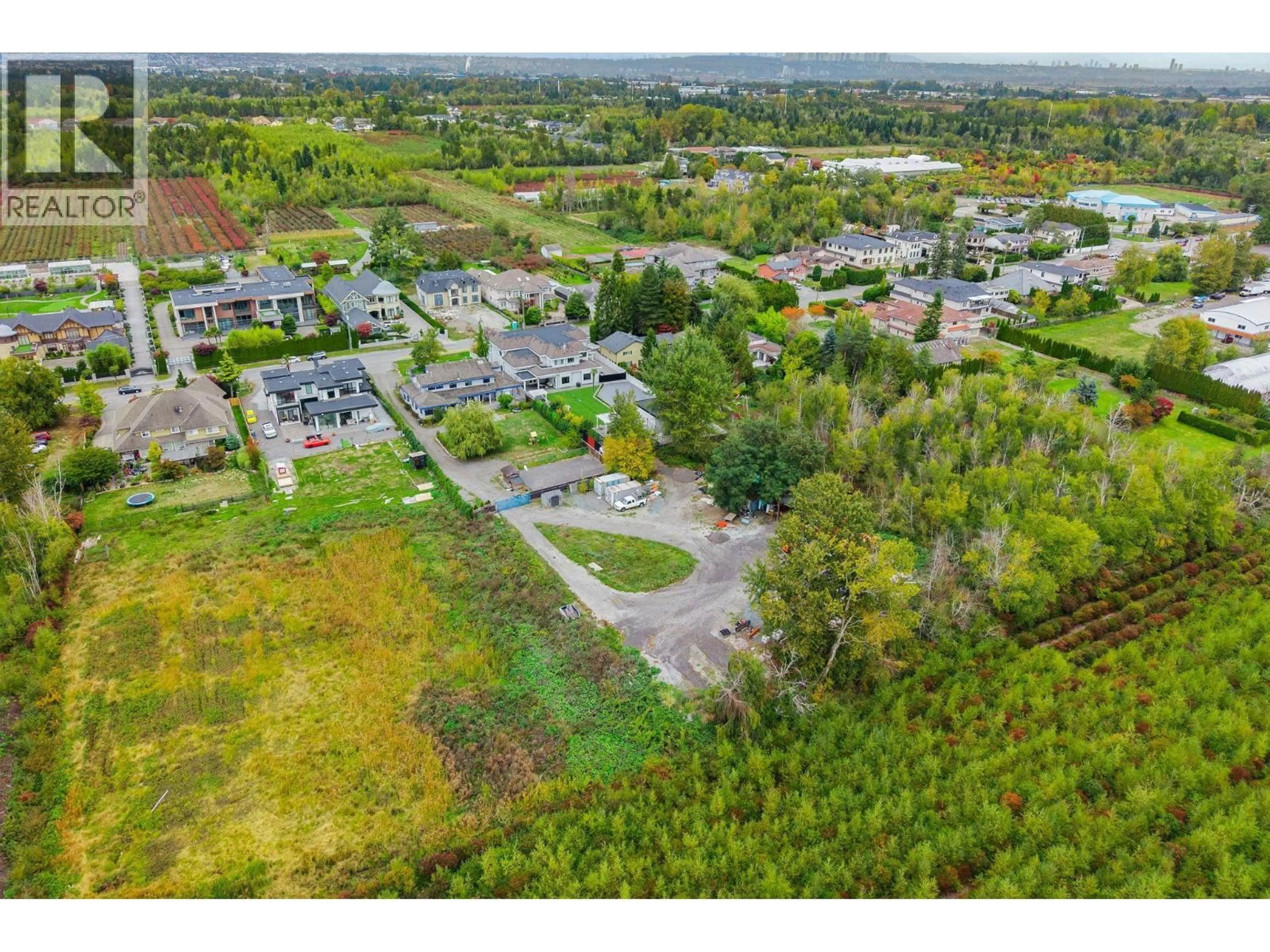 A pic from outside/outdoor area/front of a property/back of a property/a pic from drone, unknown for 11520 BLUNDELL ROAD, Richmond British Columbia V6Y1L3