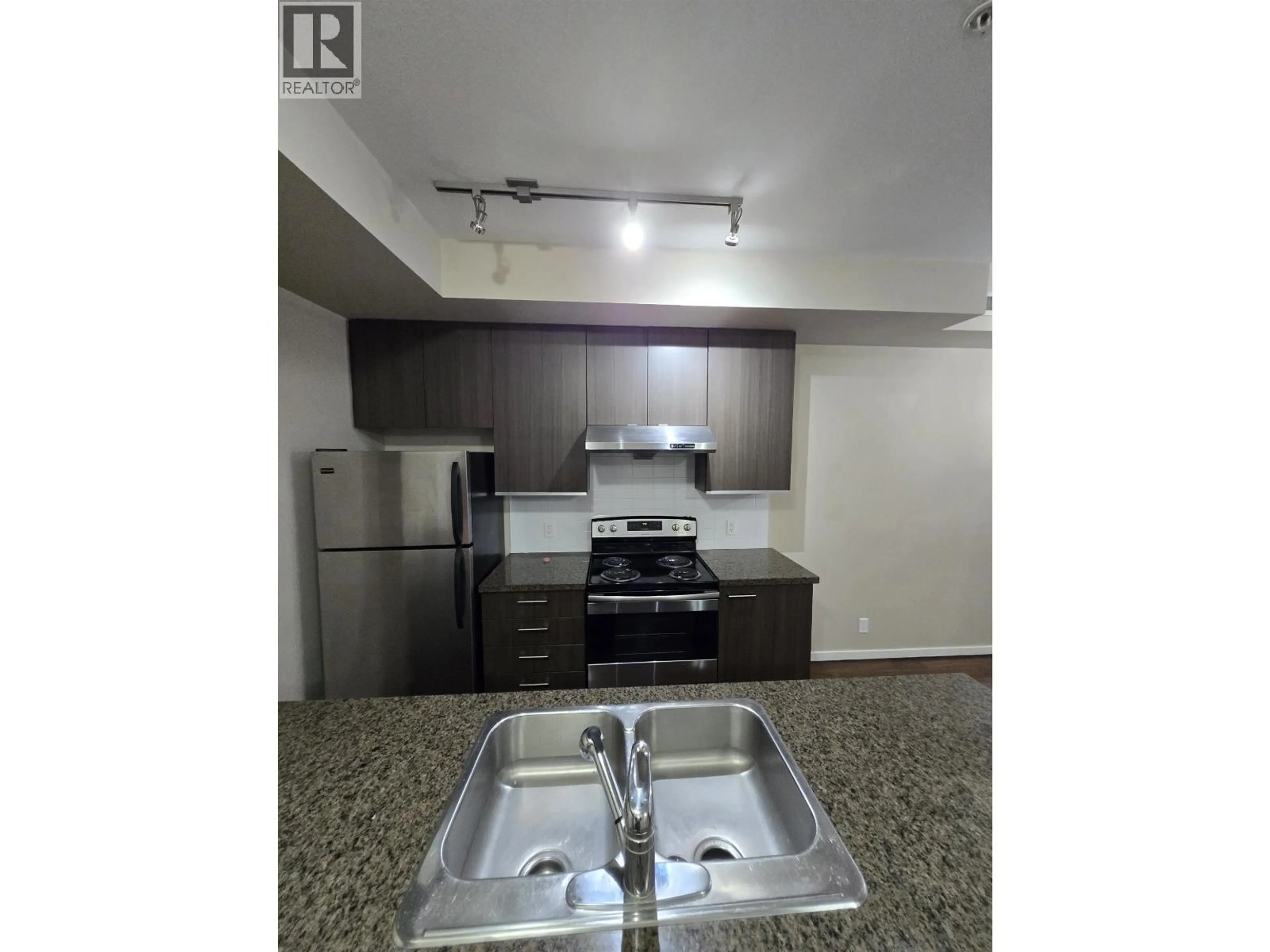 Standard kitchen, unknown for 385 - 4133 STOLBERG STREET, Richmond British Columbia V6X0J3