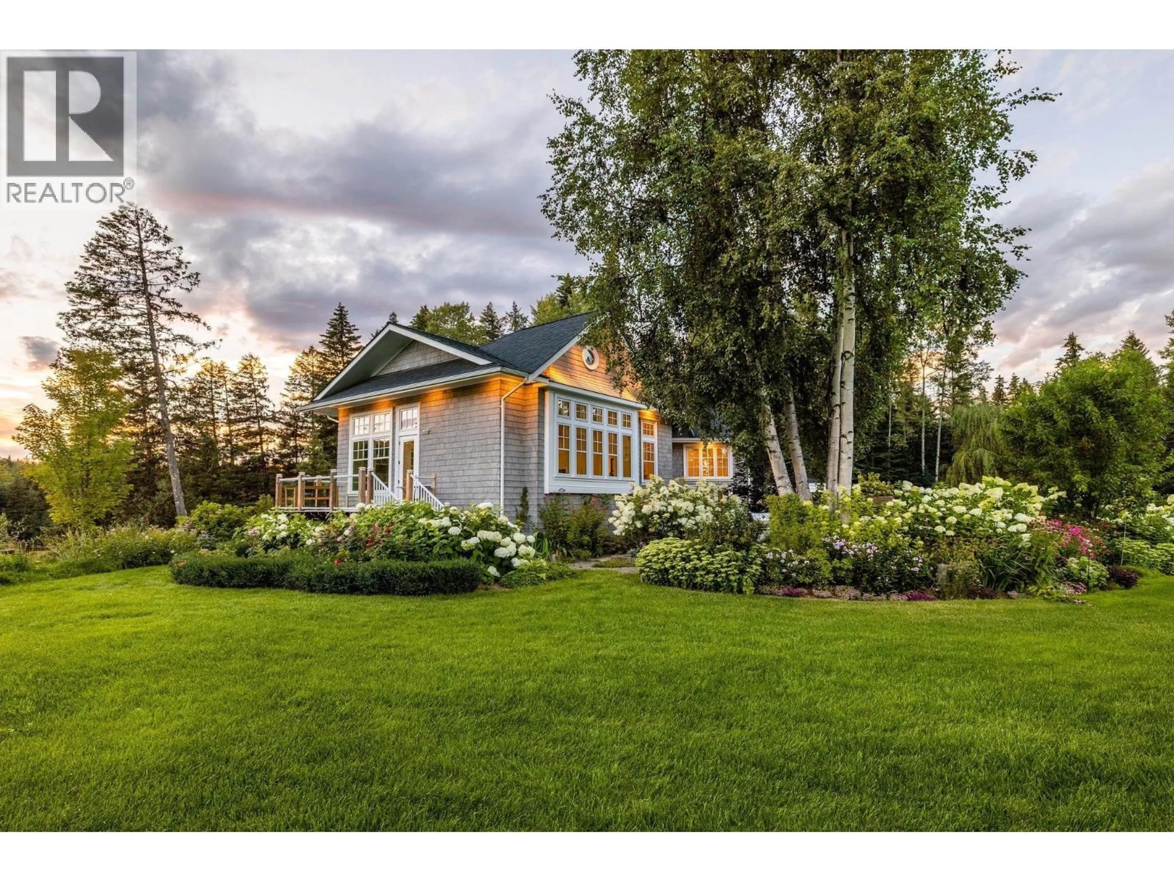 Unknown for 7015 BENCH DRIVE, Prince George British Columbia V2K5A2