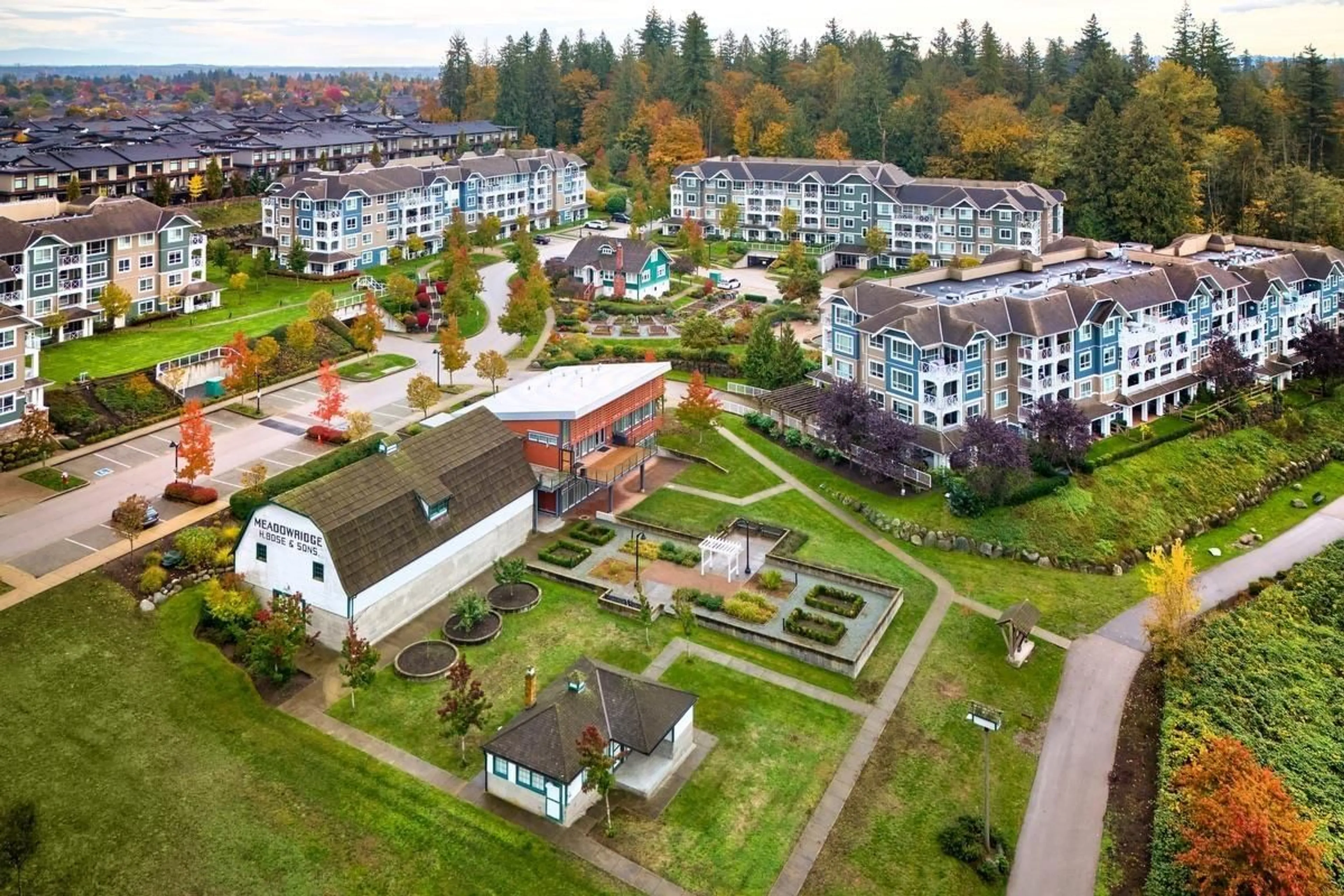 A pic from outside/outdoor area/front of a property/back of a property/a pic from drone, unknown for 311 - 16396 64 AVENUE, Surrey British Columbia V3S6X6