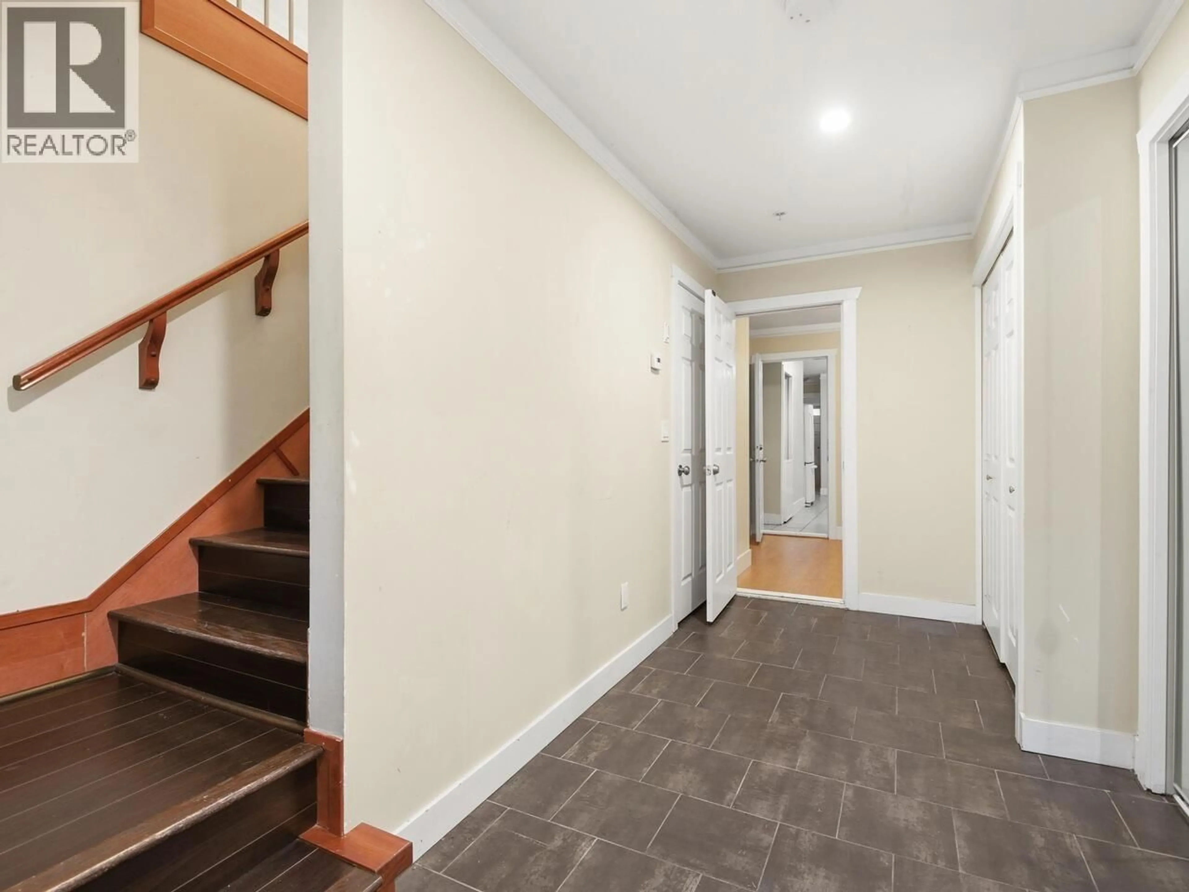 Indoor foyer for 3235 FOX STREET, Port Coquitlam British Columbia V3C3K9