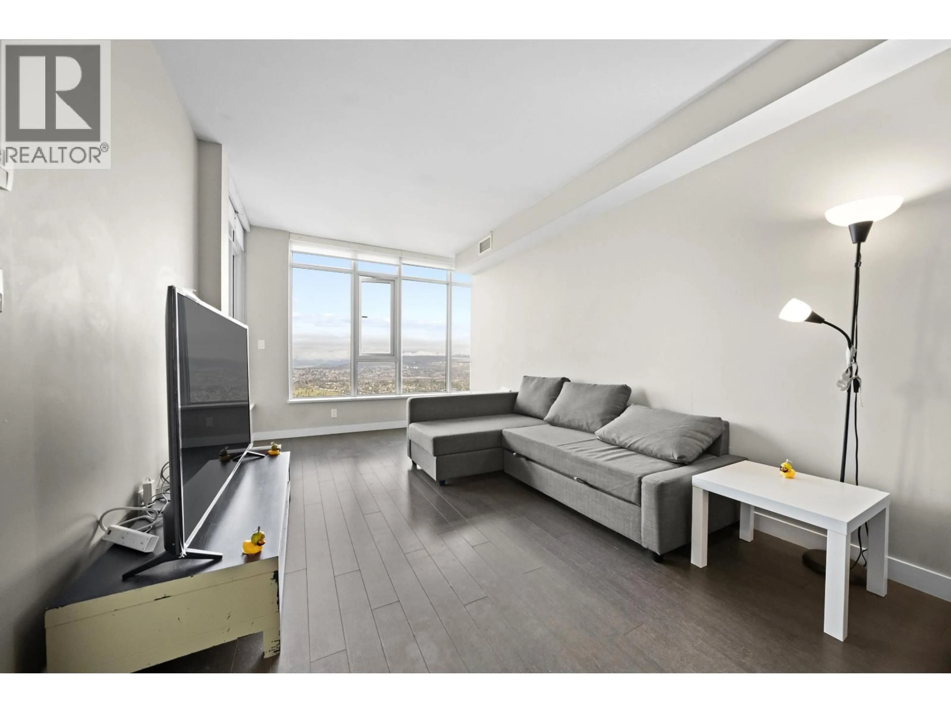 Living room with furniture, unknown for 3808 - 4508 HAZEL STREET, Burnaby British Columbia V5H0E4