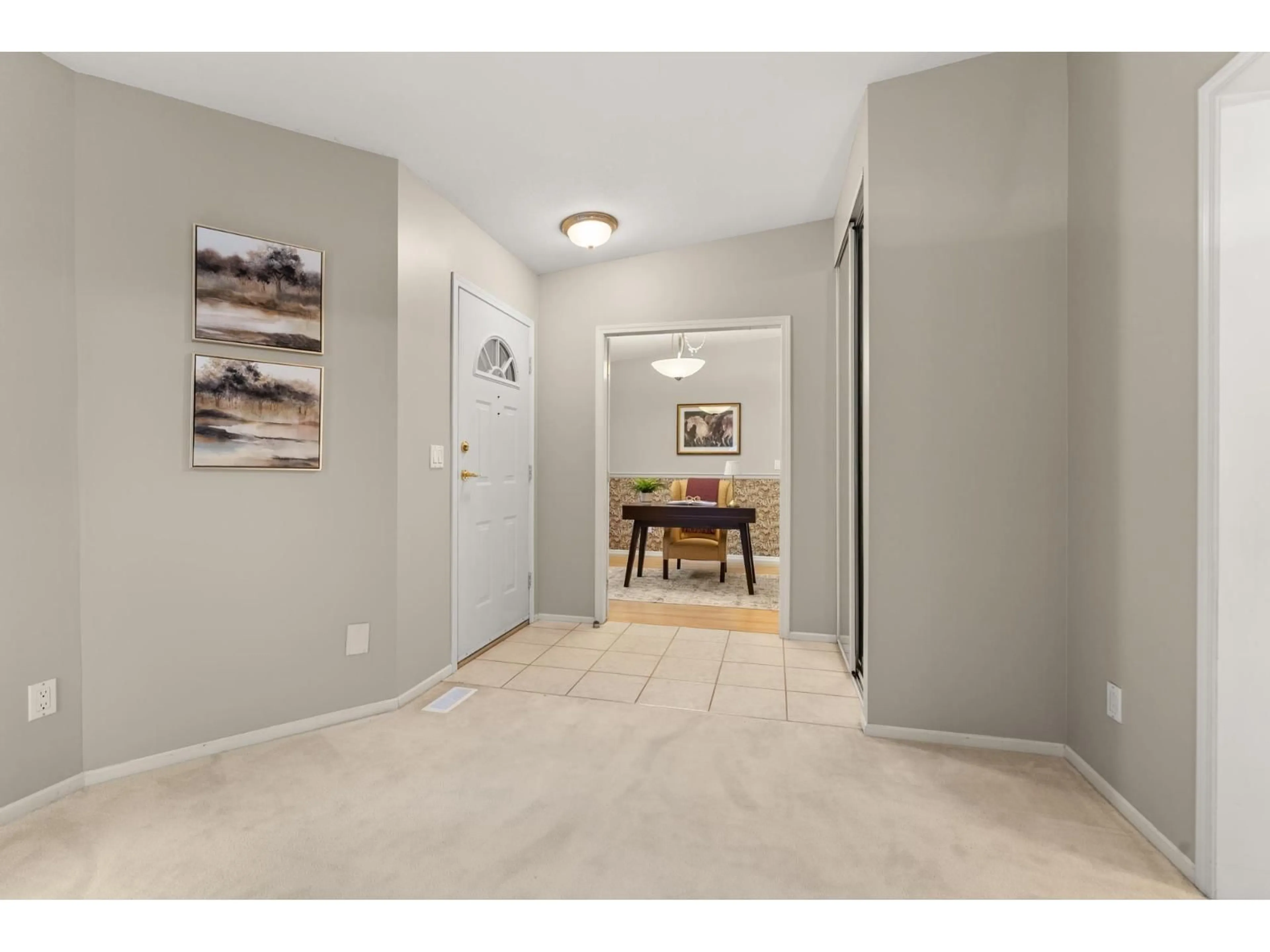 Indoor entryway for 123 - 9080 198 STREET, Langley British Columbia V1M3A8