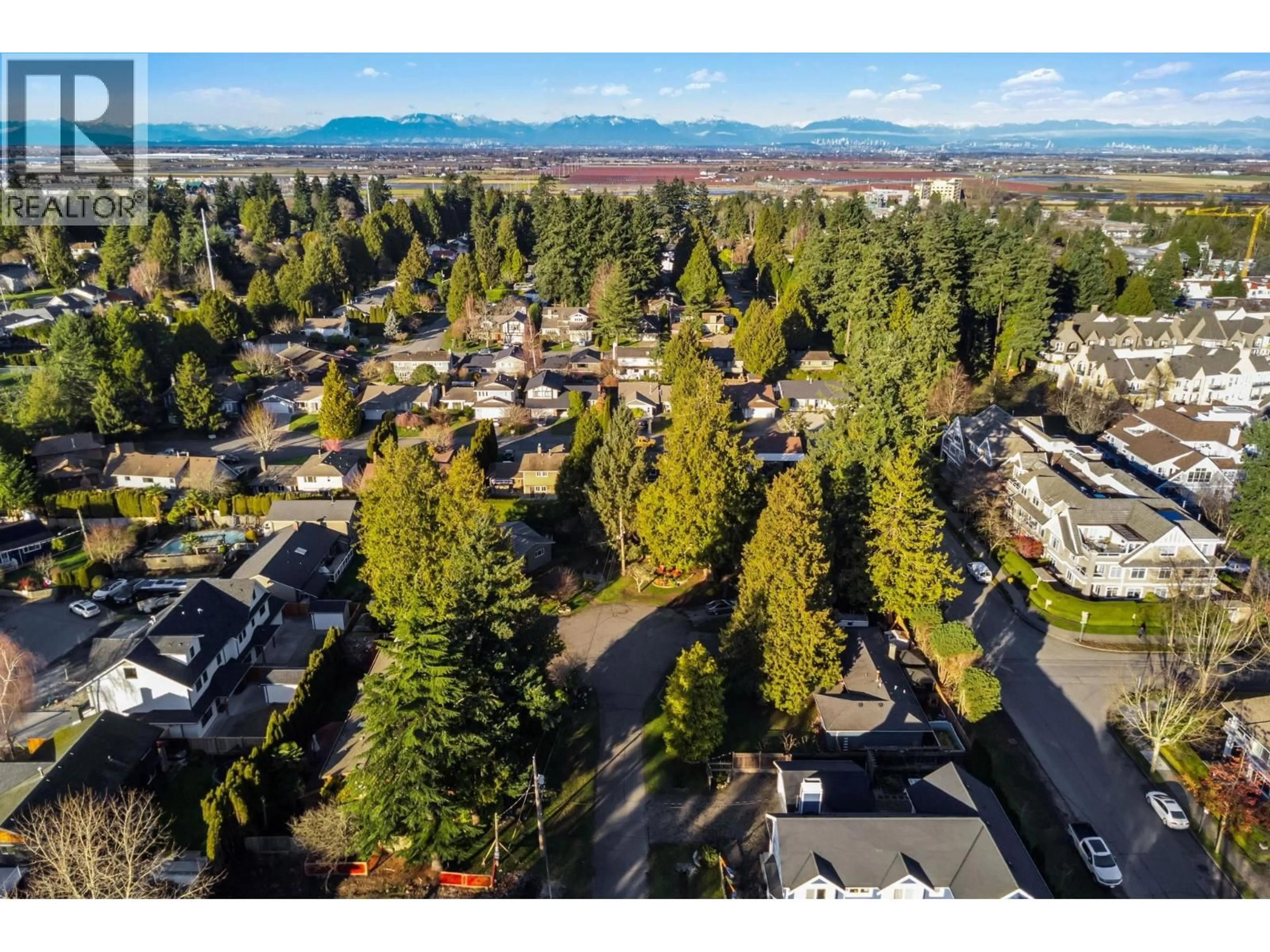 A pic from outside/outdoor area/front of a property/back of a property/a pic from drone, mountain view for 1313 MALIBU PLACE, Delta British Columbia V4M3J1