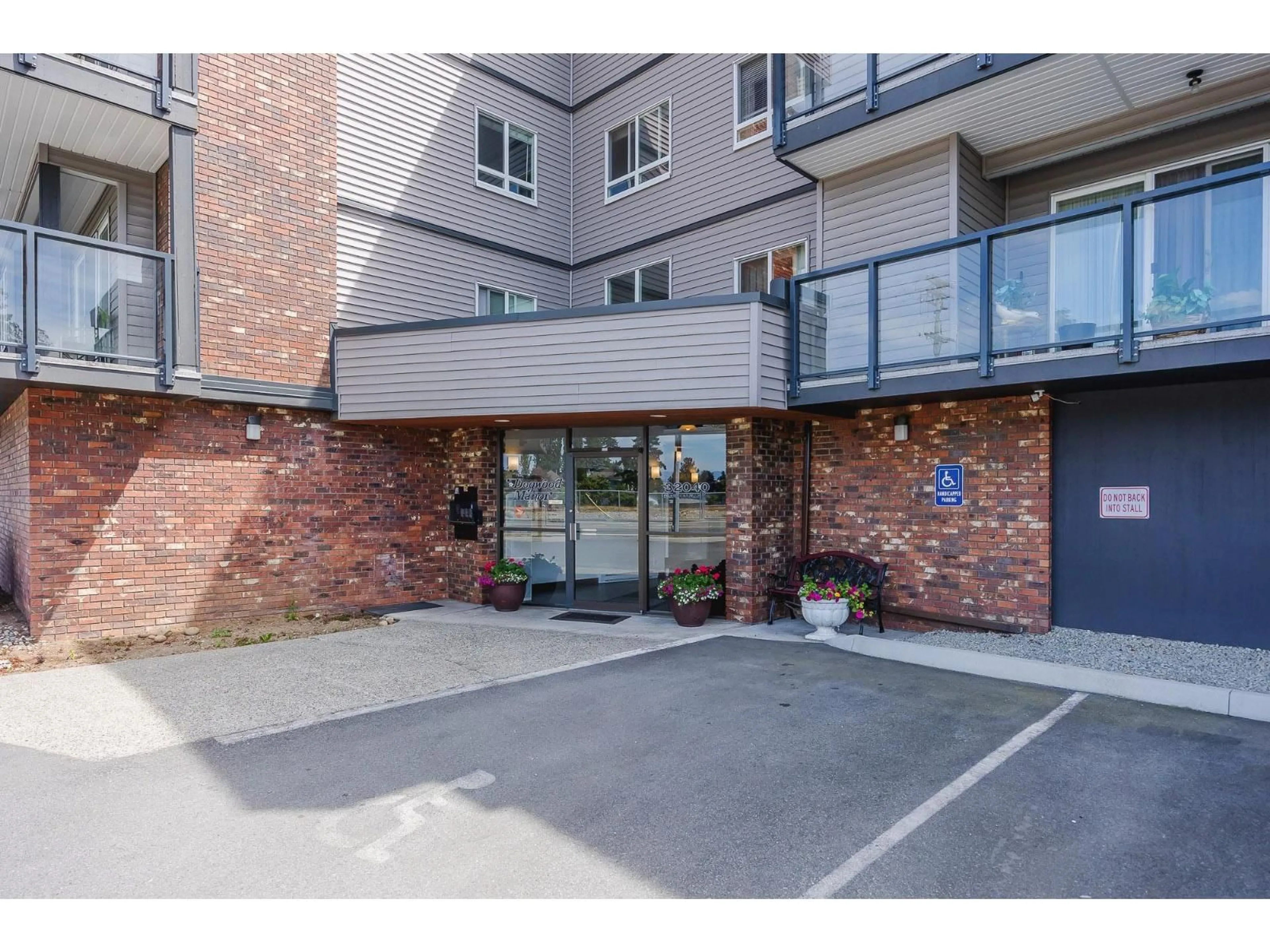 Unknown for 203 - 32040 PEARDONVILLE ROAD, Abbotsford British Columbia V2T6N8