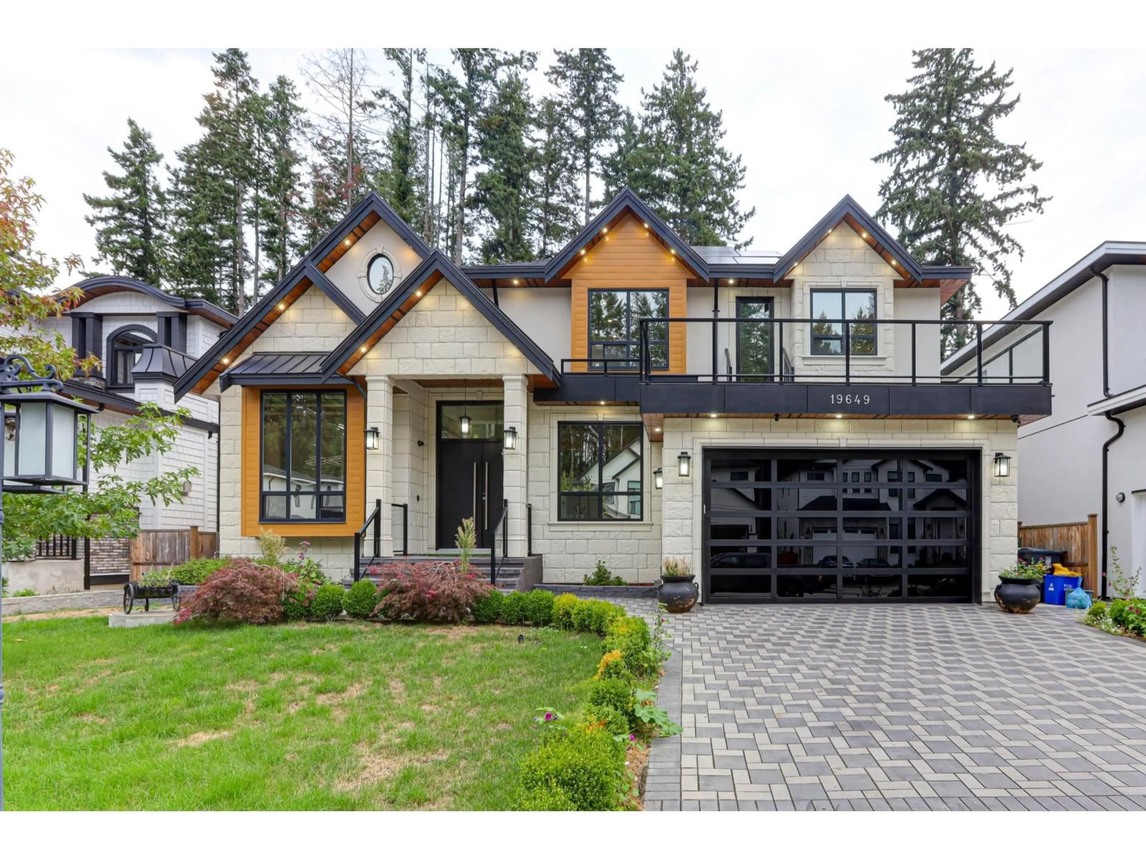 Home with brick exterior material, street for 19649 31A AVENUE, Langley British Columbia V2Z0B2