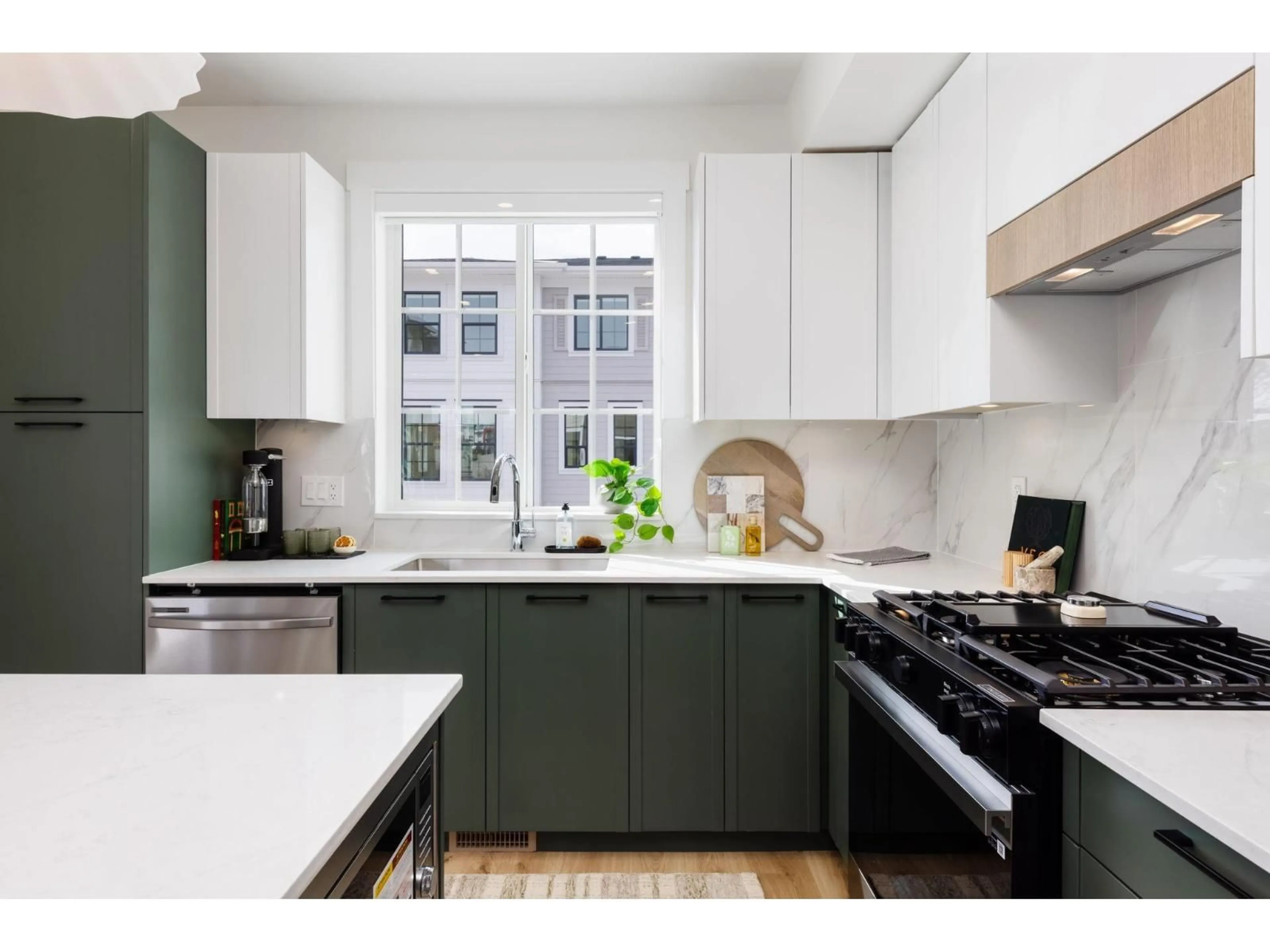 Unknown for 31 - 20650 78 AVENUE, Langdale British Columbia V2Y4L9