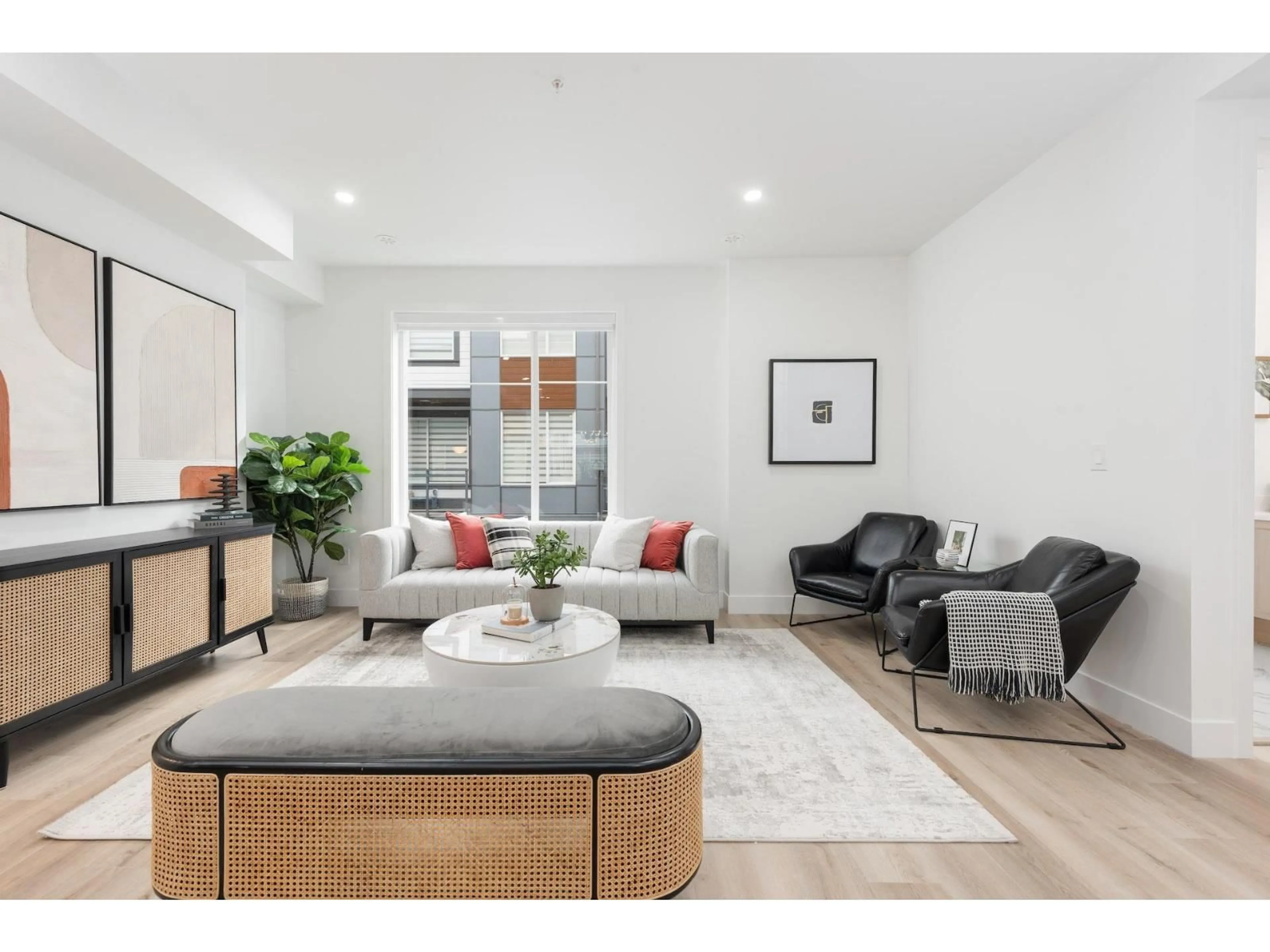 Living room with furniture, wood/laminate floor for 49 - 20763 76 AVENUE, Langley British Columbia V2Y3N8