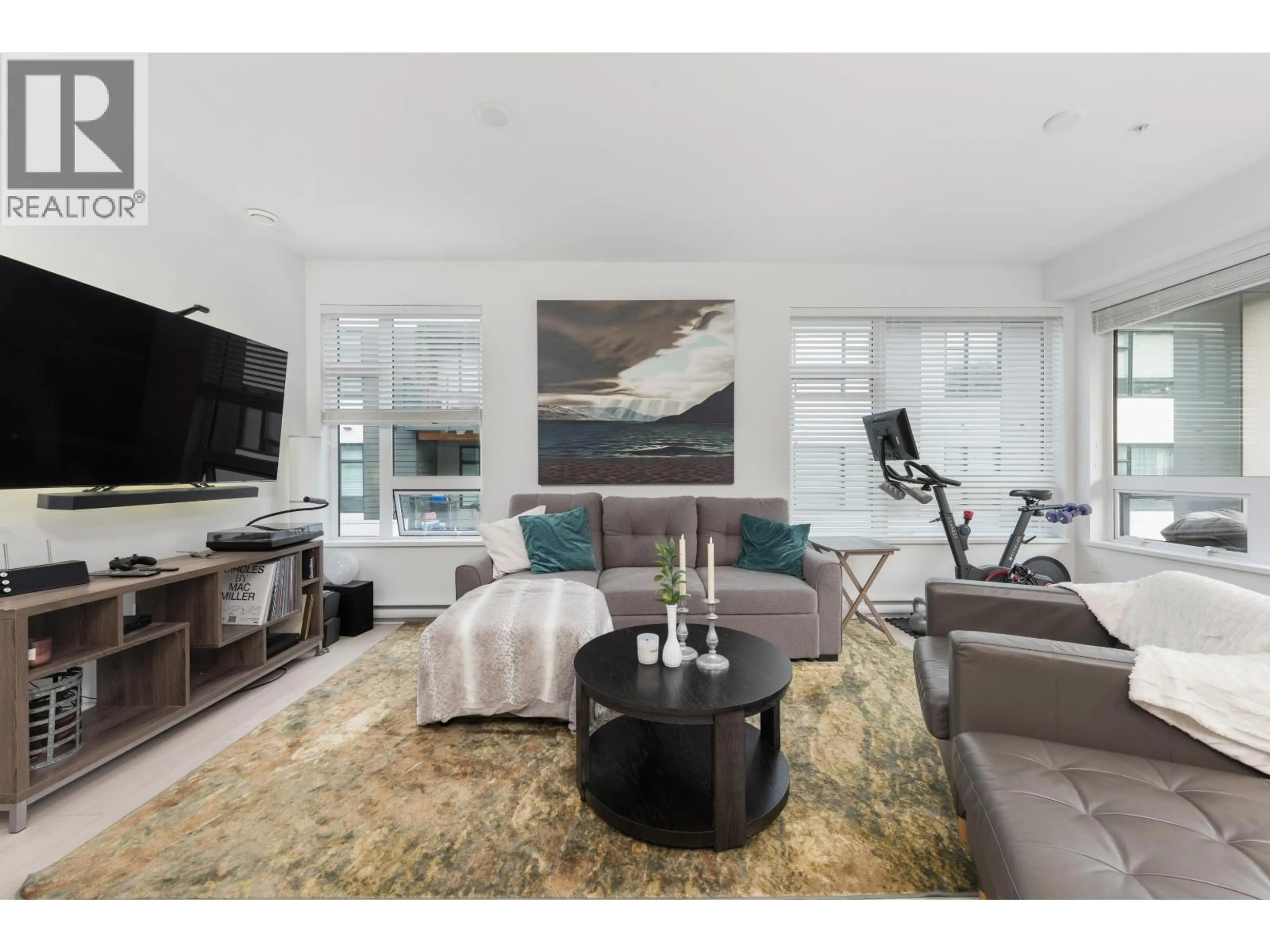 Living room with furniture, unknown for 407 - 3018 ST. GEORGE STREET, Port Moody British Columbia V3H0L4