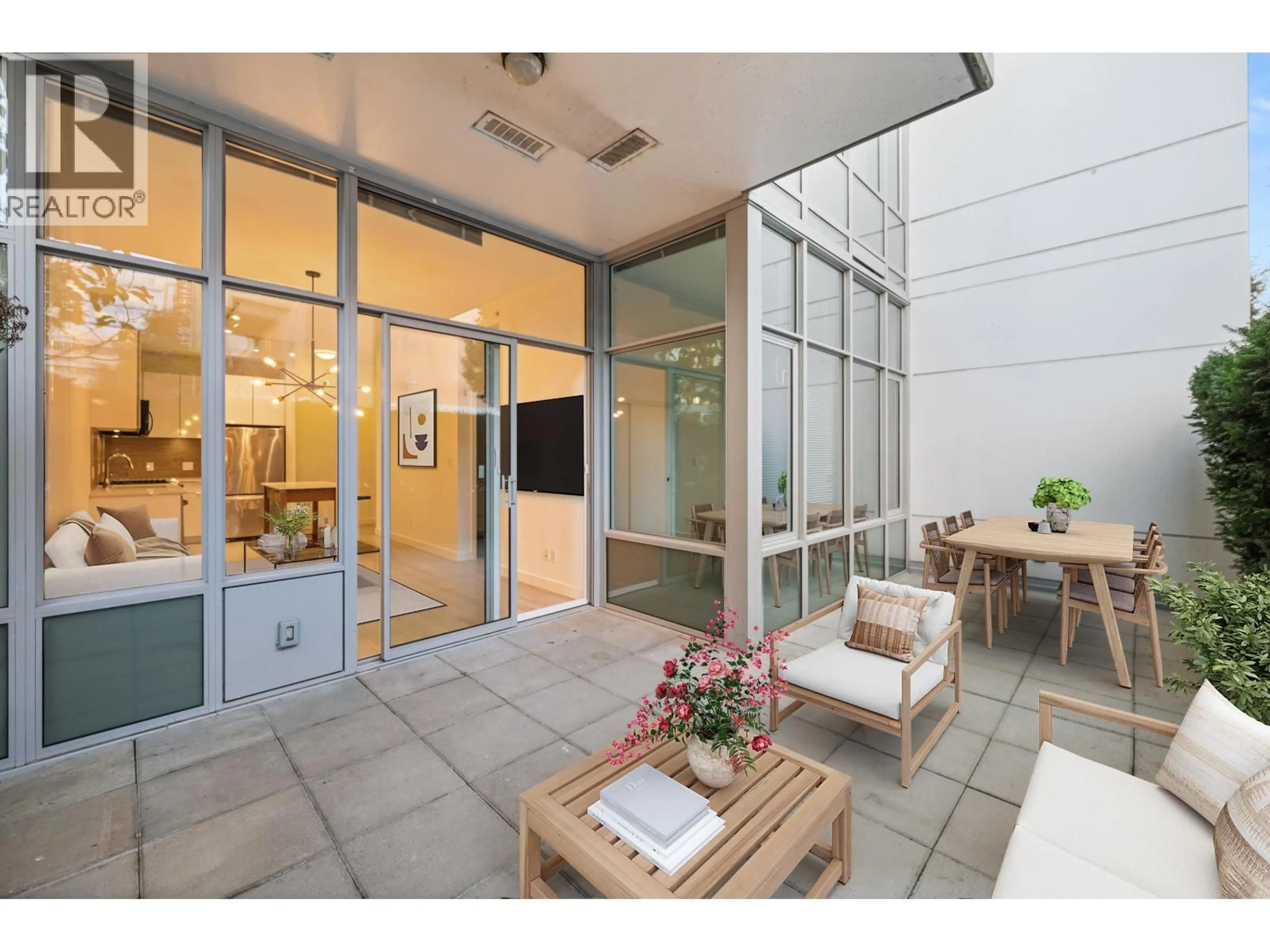 Unknown for 102 - 200 NELSON'S CRESCENT, New Westminster British Columbia V3L0H4