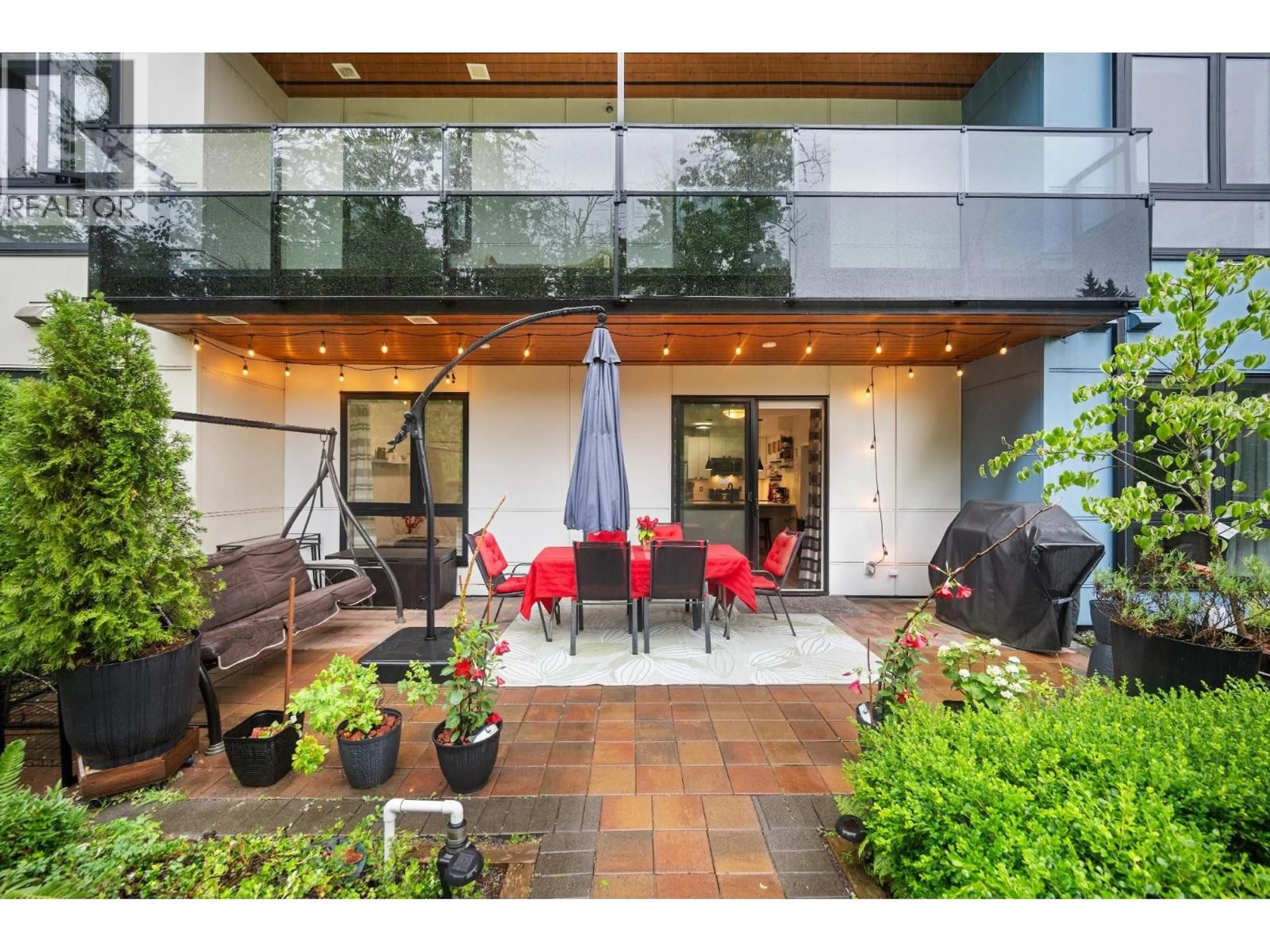 Patio, street for 113 - 12320 222 STREET, Maple Ridge British Columbia V2X4K8