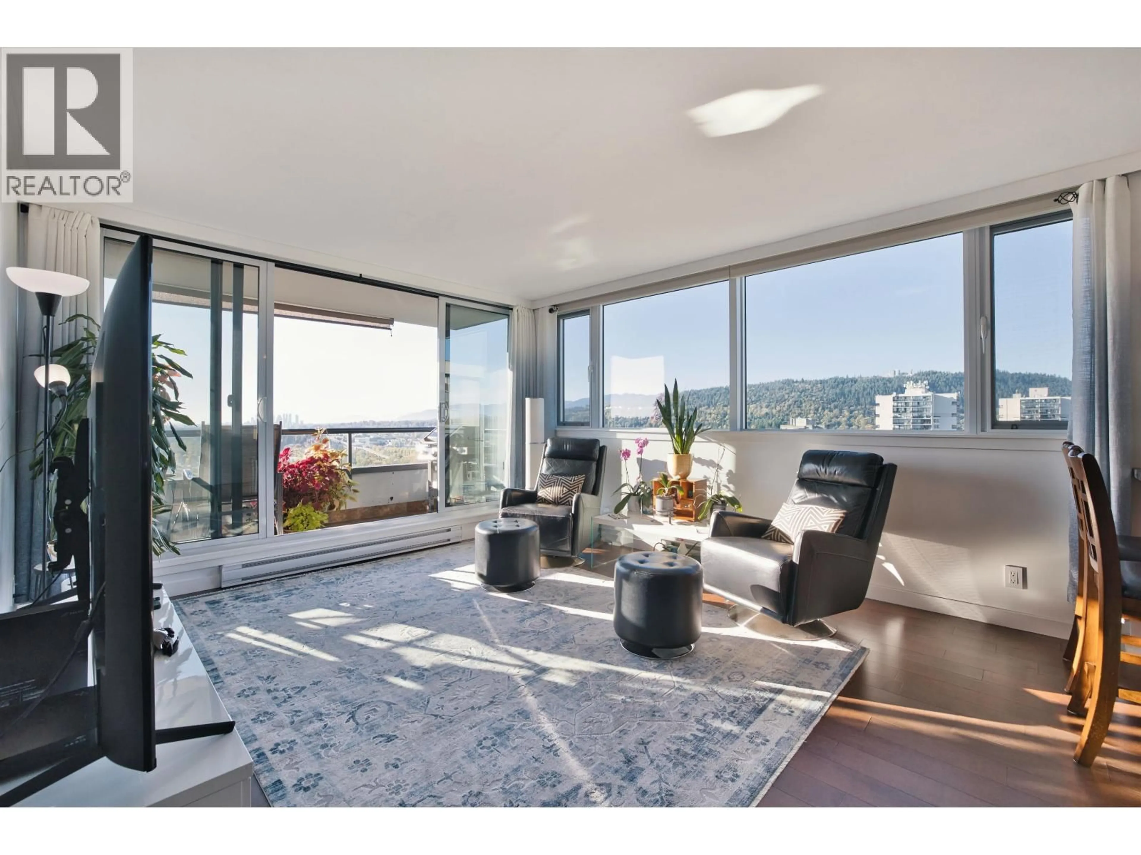 Living room with furniture, unknown for 2203 - 3980 CARRIGAN COURT, Burnaby British Columbia V3N4S6