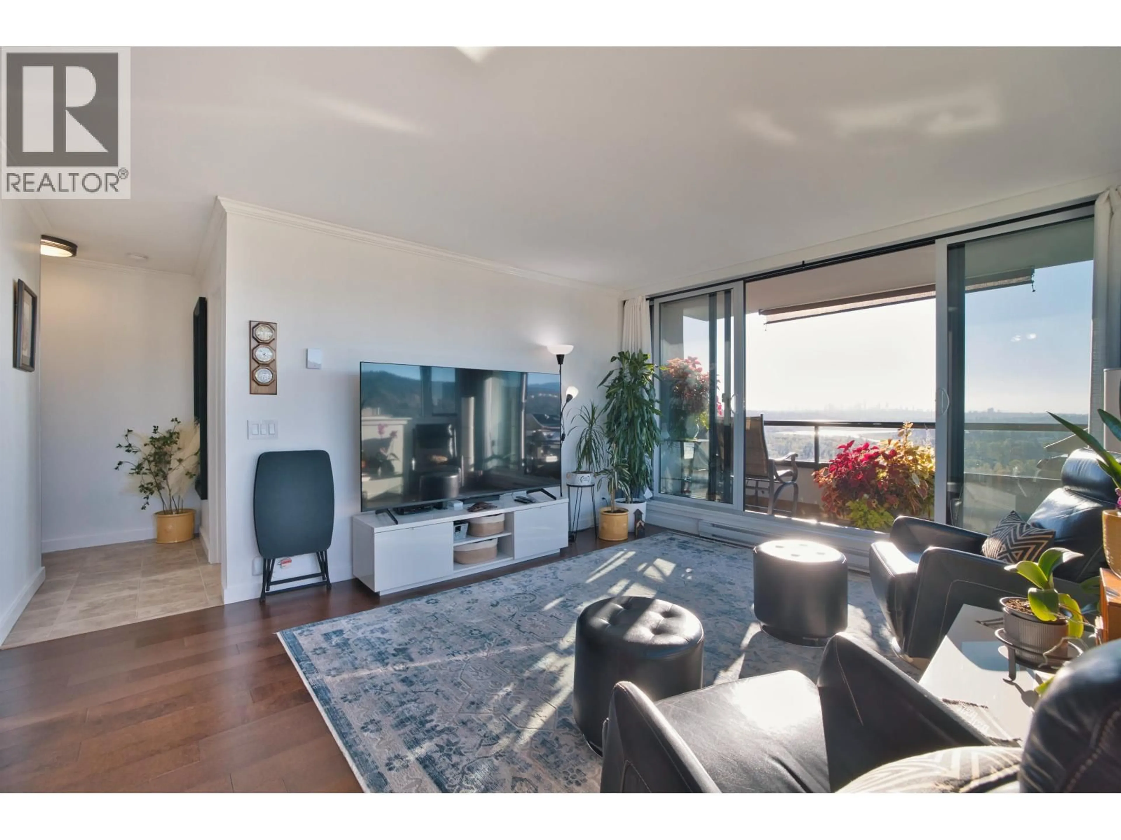 Living room with furniture, unknown for 2203 - 3980 CARRIGAN COURT, Burnaby British Columbia V3N4S6