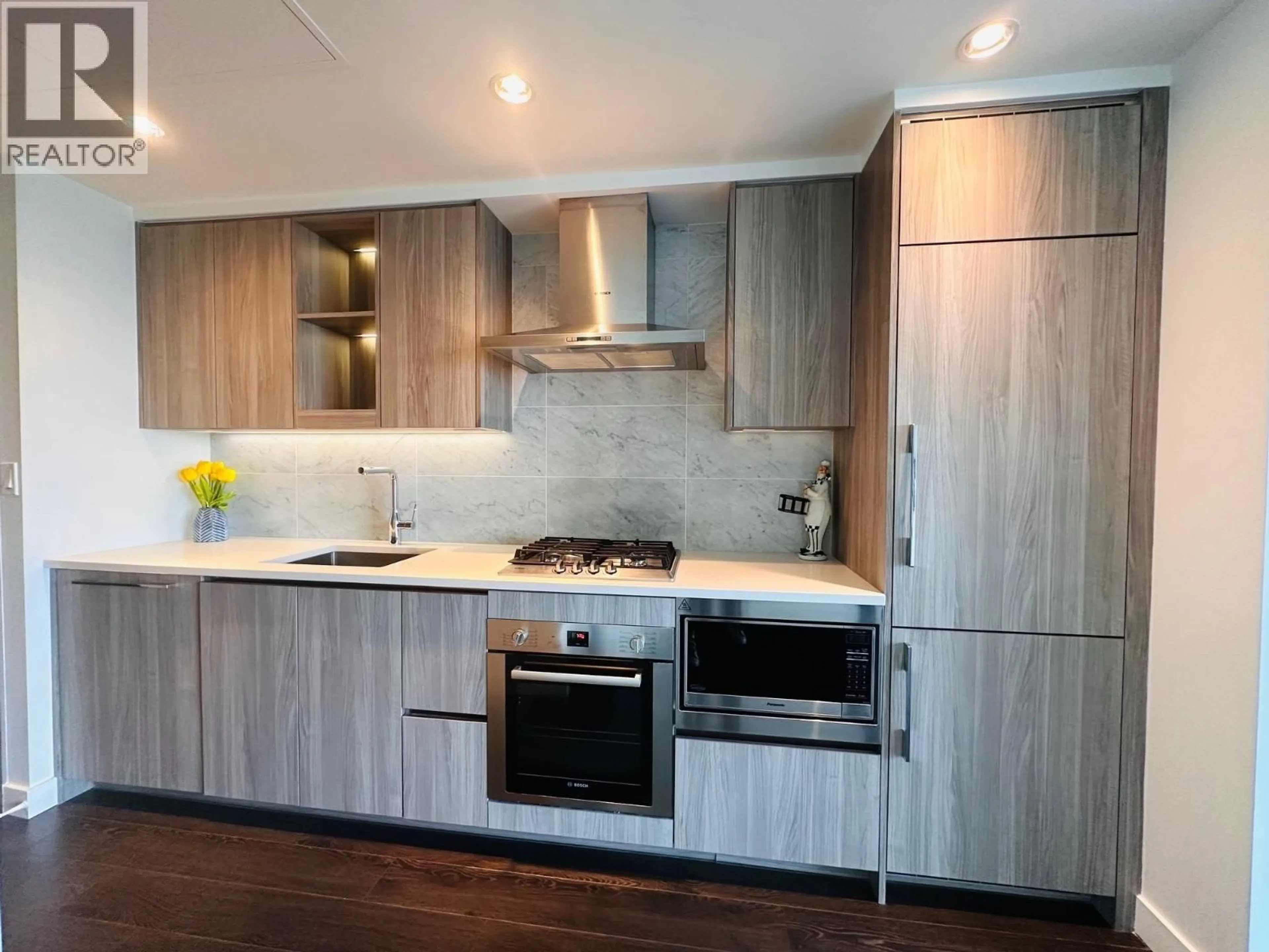 Unknown for 1009 - 4730 LOUGHEED HIGHWAY, Burnaby British Columbia V5C4A8