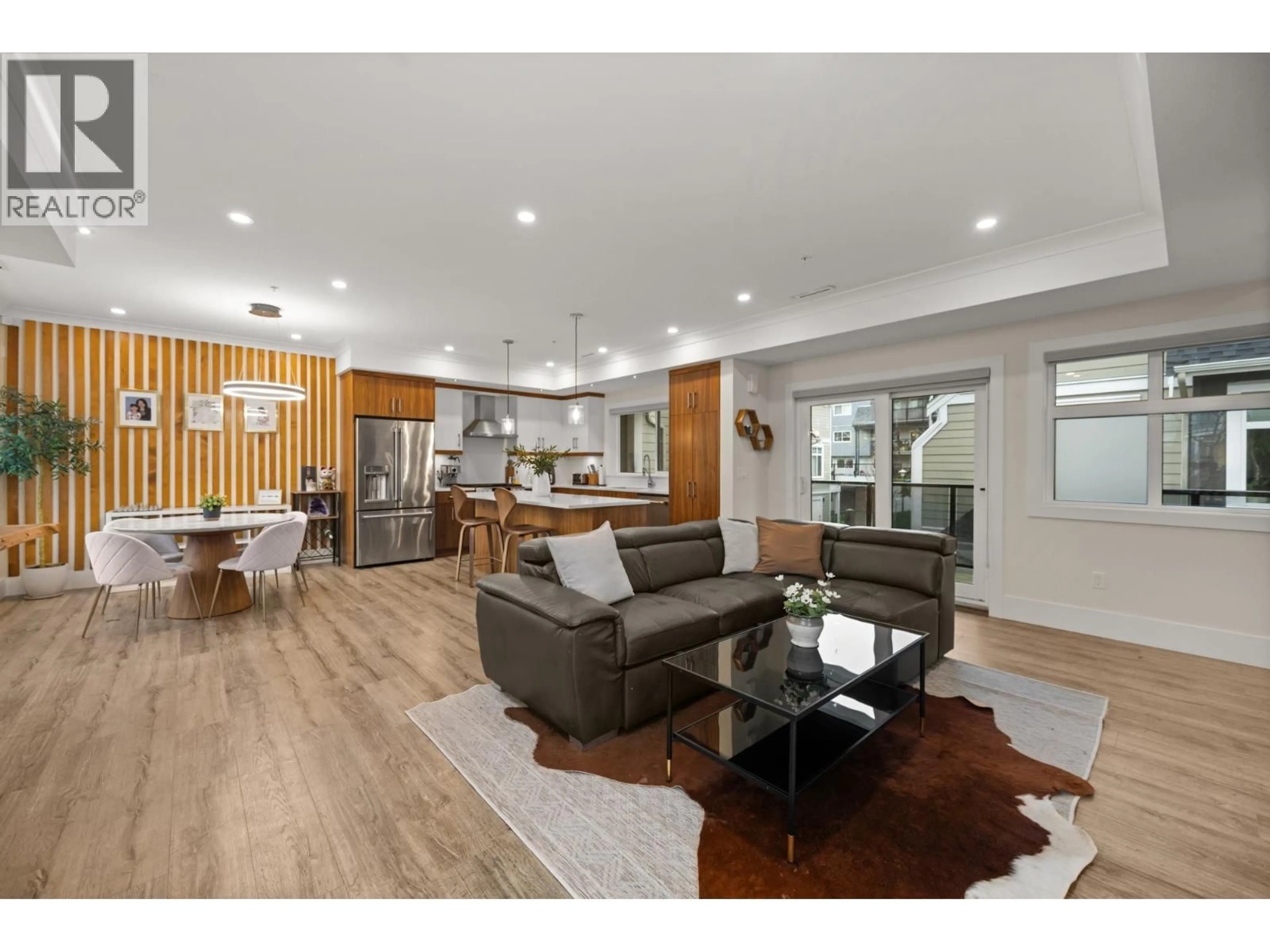 Open concept kitchen, wood/laminate floor for 4931 47A AVENUE AVENUE, Ladner British Columbia V4K0E1