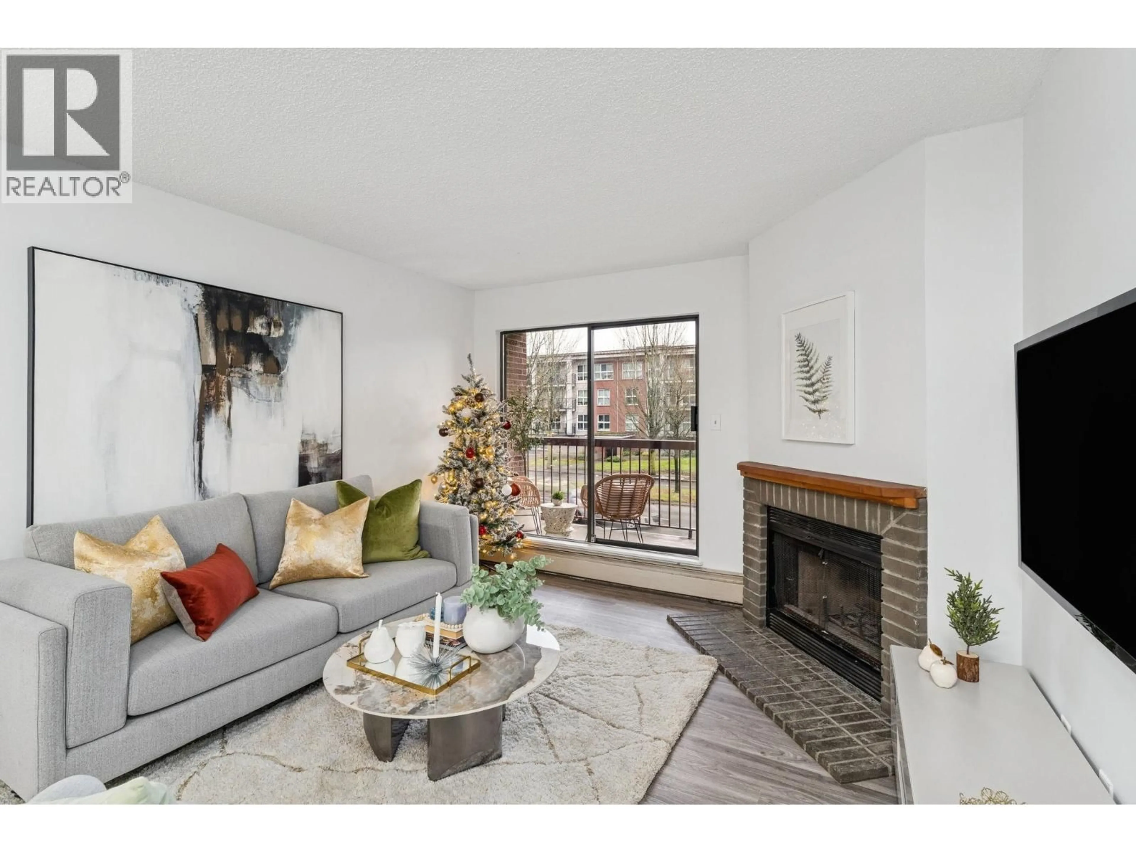 Living room with furniture, unknown for 106 - 8511 WESTMINSTER HIGHWAY, Richmond British Columbia V6X3H7