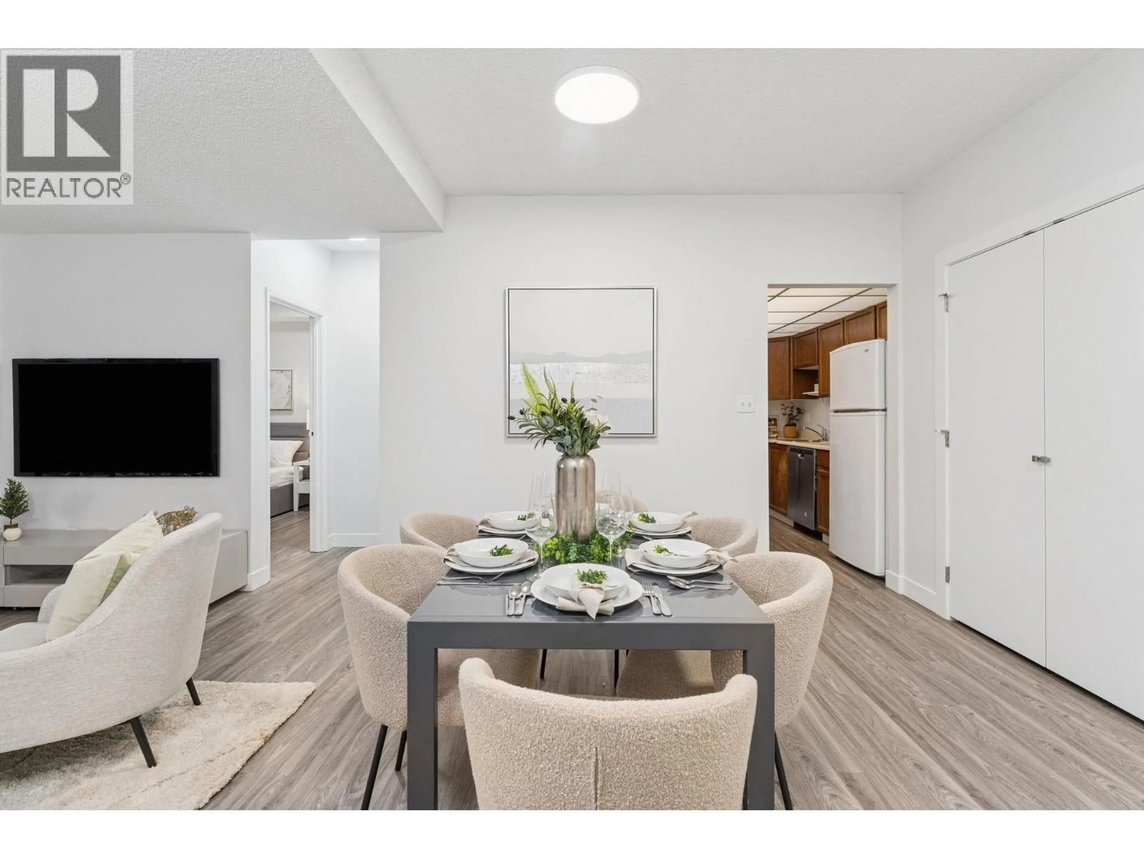 Dining room, wood/laminate floor for 106 - 8511 WESTMINSTER HIGHWAY, Richmond British Columbia V6X3H7