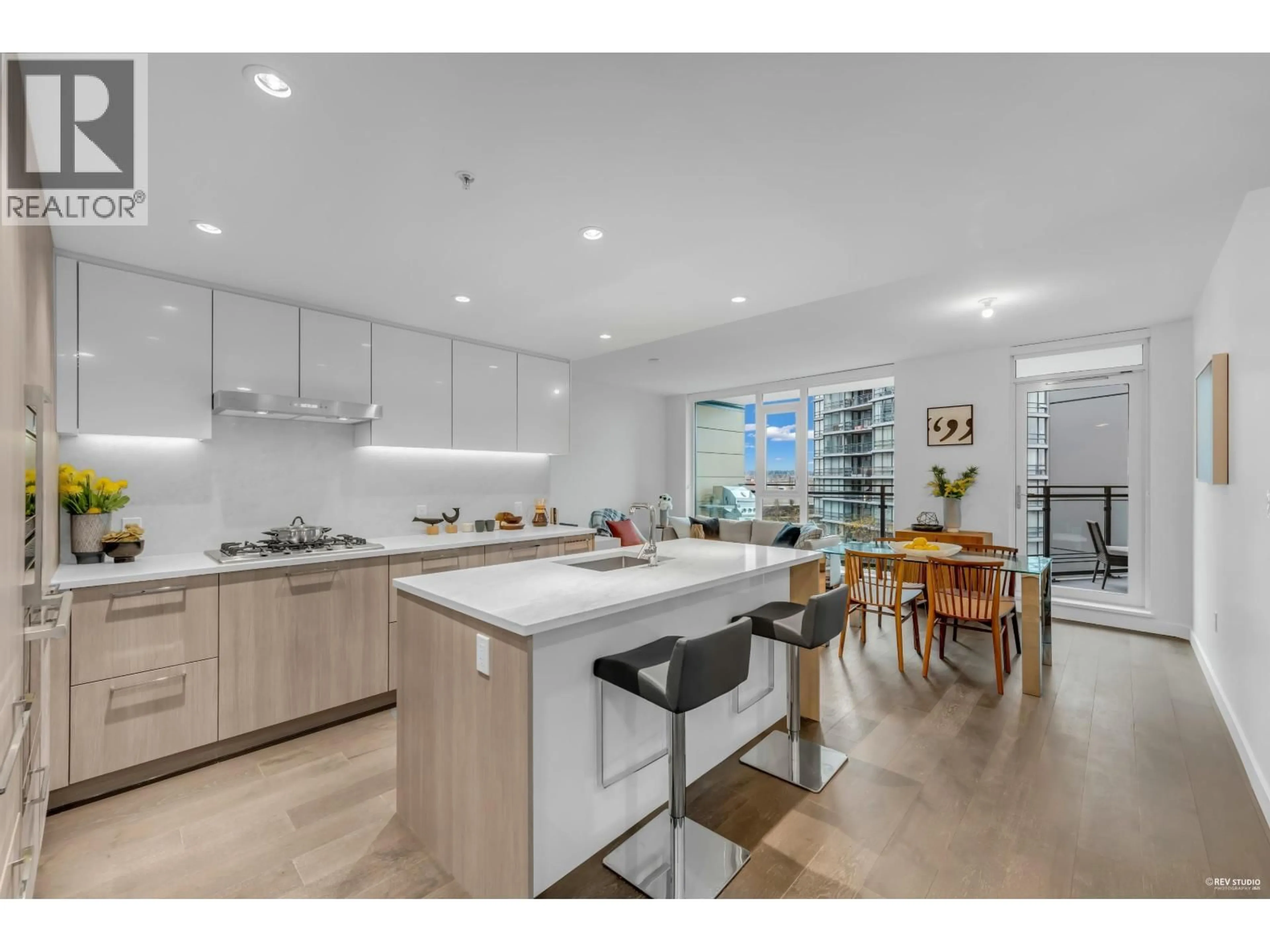 Open concept kitchen, unknown for 805 - 3280 CORVETTE WAY, Richmond British Columbia V6X0T9