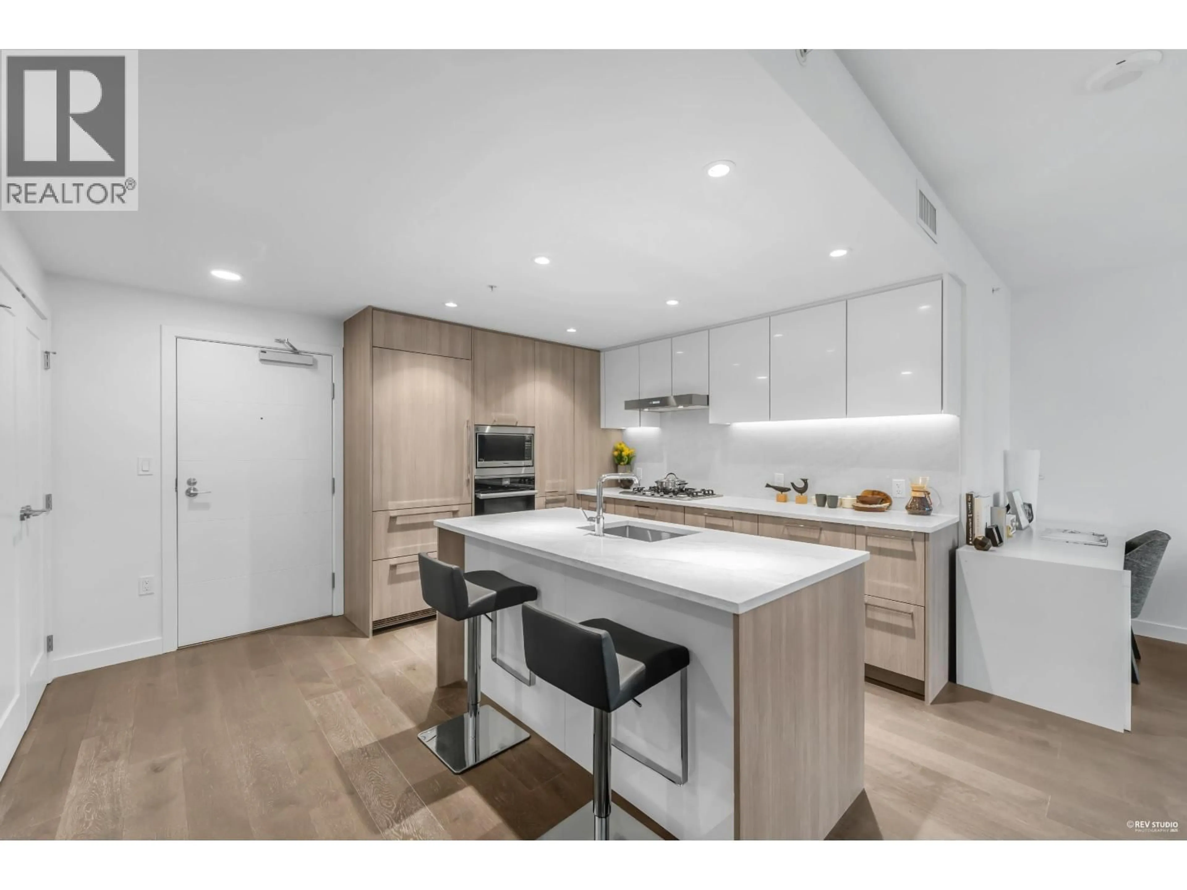 Open concept kitchen, unknown for 805 - 3280 CORVETTE WAY, Richmond British Columbia V6X0T9