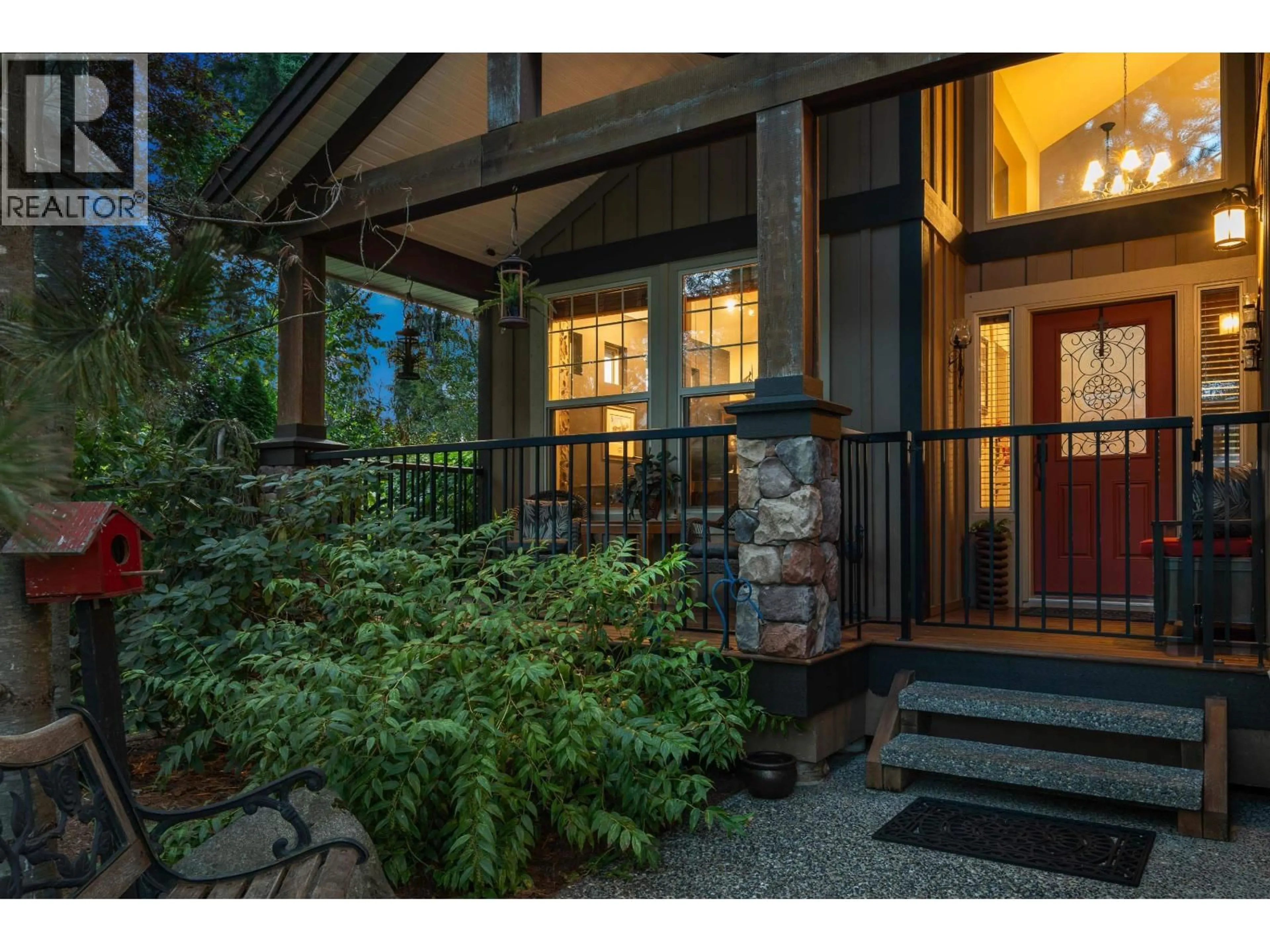 Indoor entryway for 24575 106B AVENUE, Maple Ridge British Columbia V2W2G2