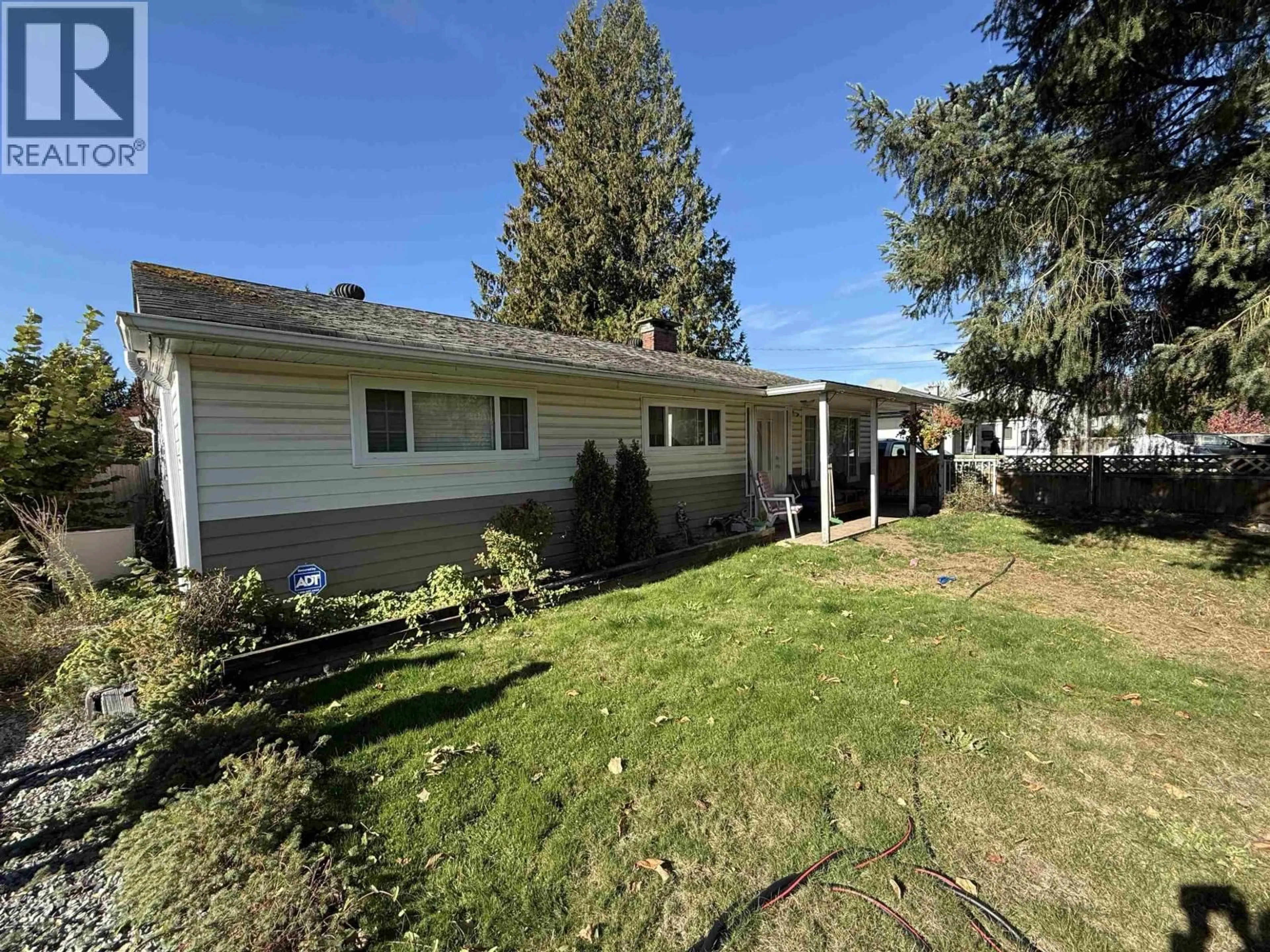 A pic from outside/outdoor area/front of a property/back of a property/a pic from drone, street for 12129 222 STREET, Maple Ridge British Columbia V2X5W4