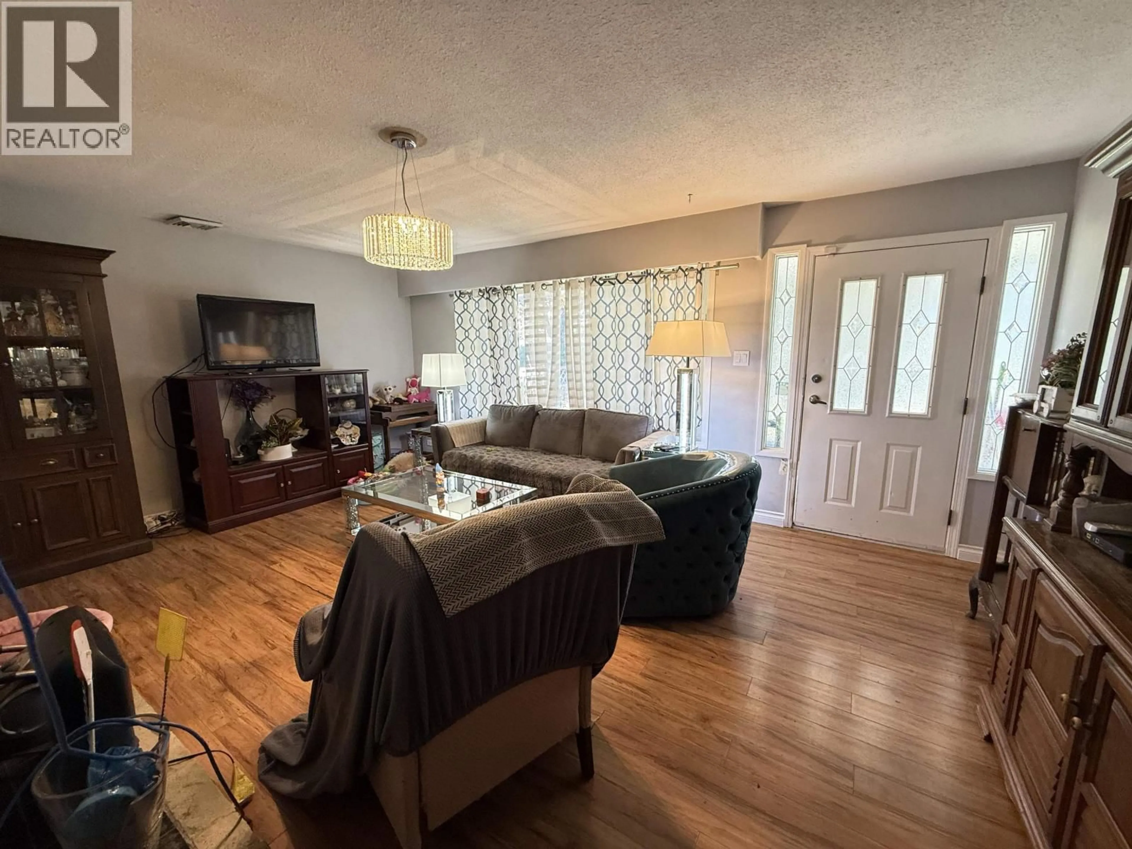 Living room with furniture, unknown for 12129 222 STREET, Maple Ridge British Columbia V2X5W4