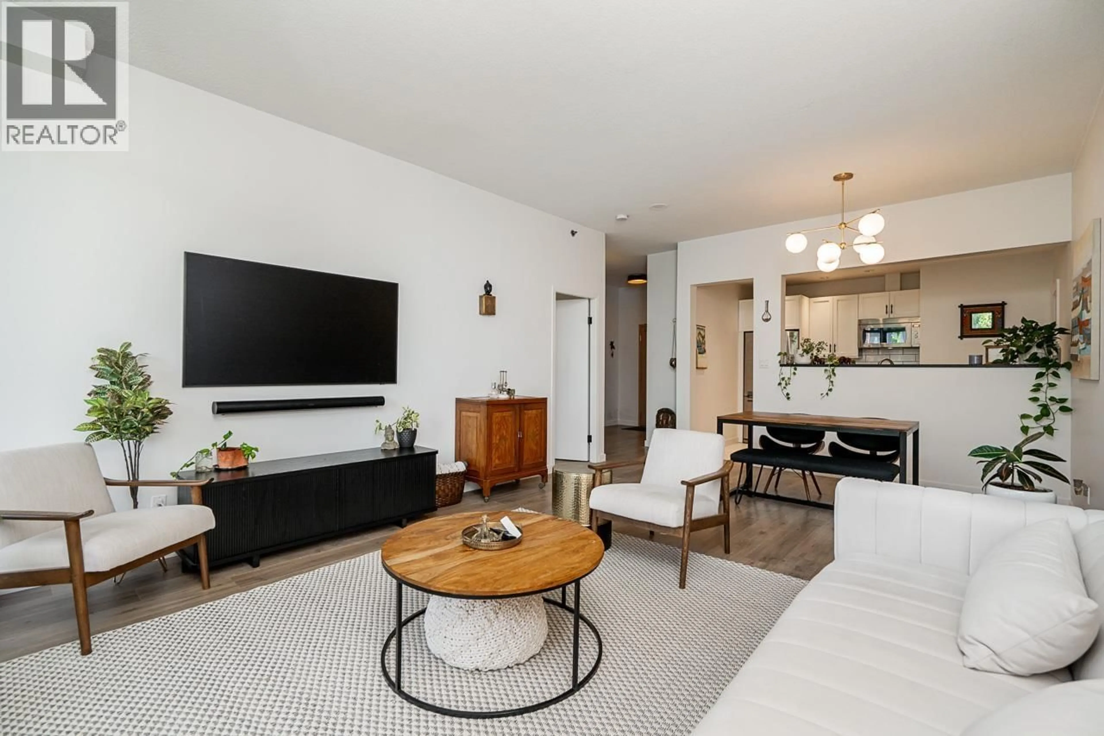 Living room with furniture, unknown for 408 - 503 16TH AVENUE, Vancouver British Columbia V5Z4N3