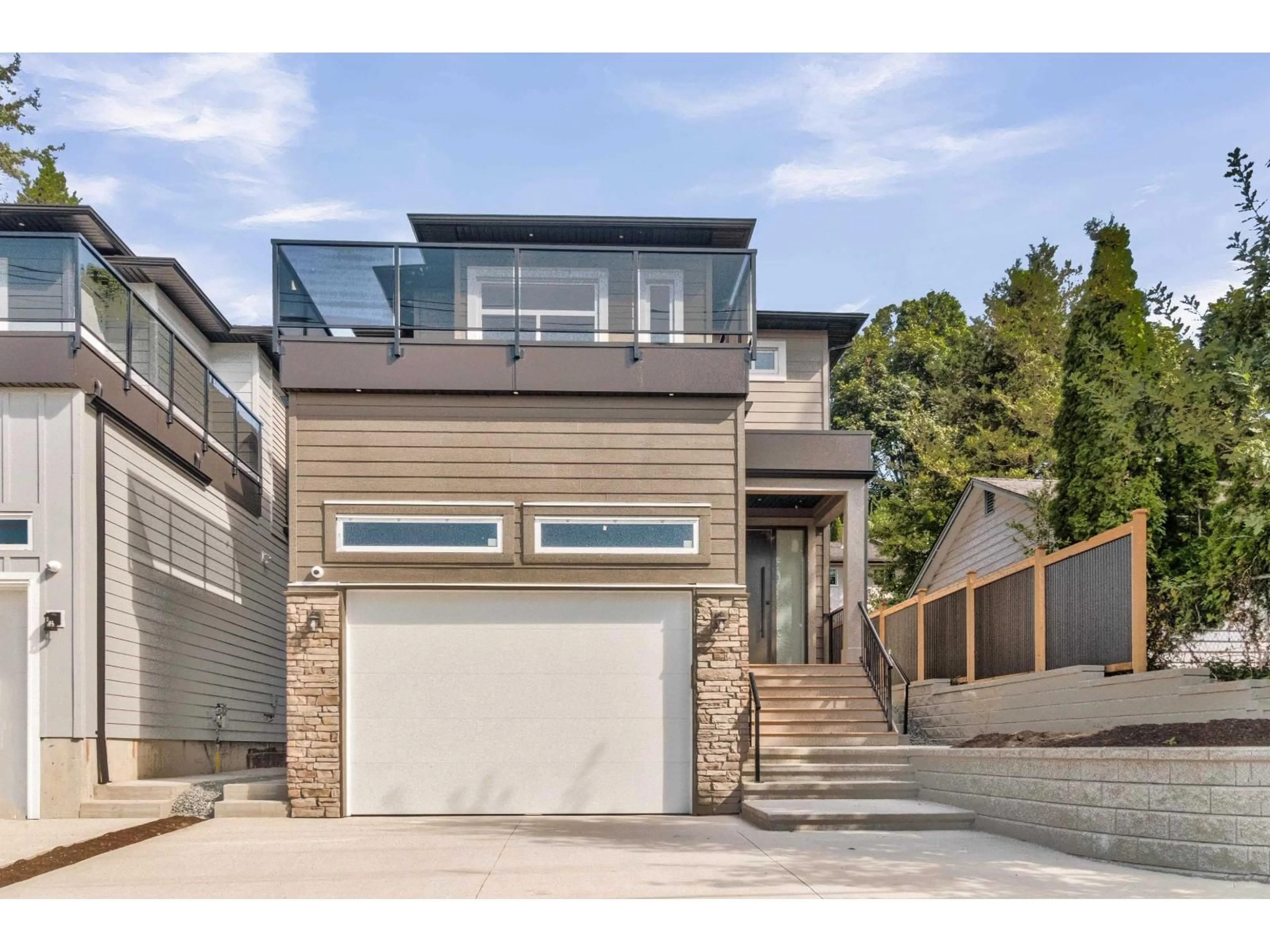 Home with brick exterior material, street for B - 32729 FRASER CRESCENT, Mission British Columbia V2V1C9