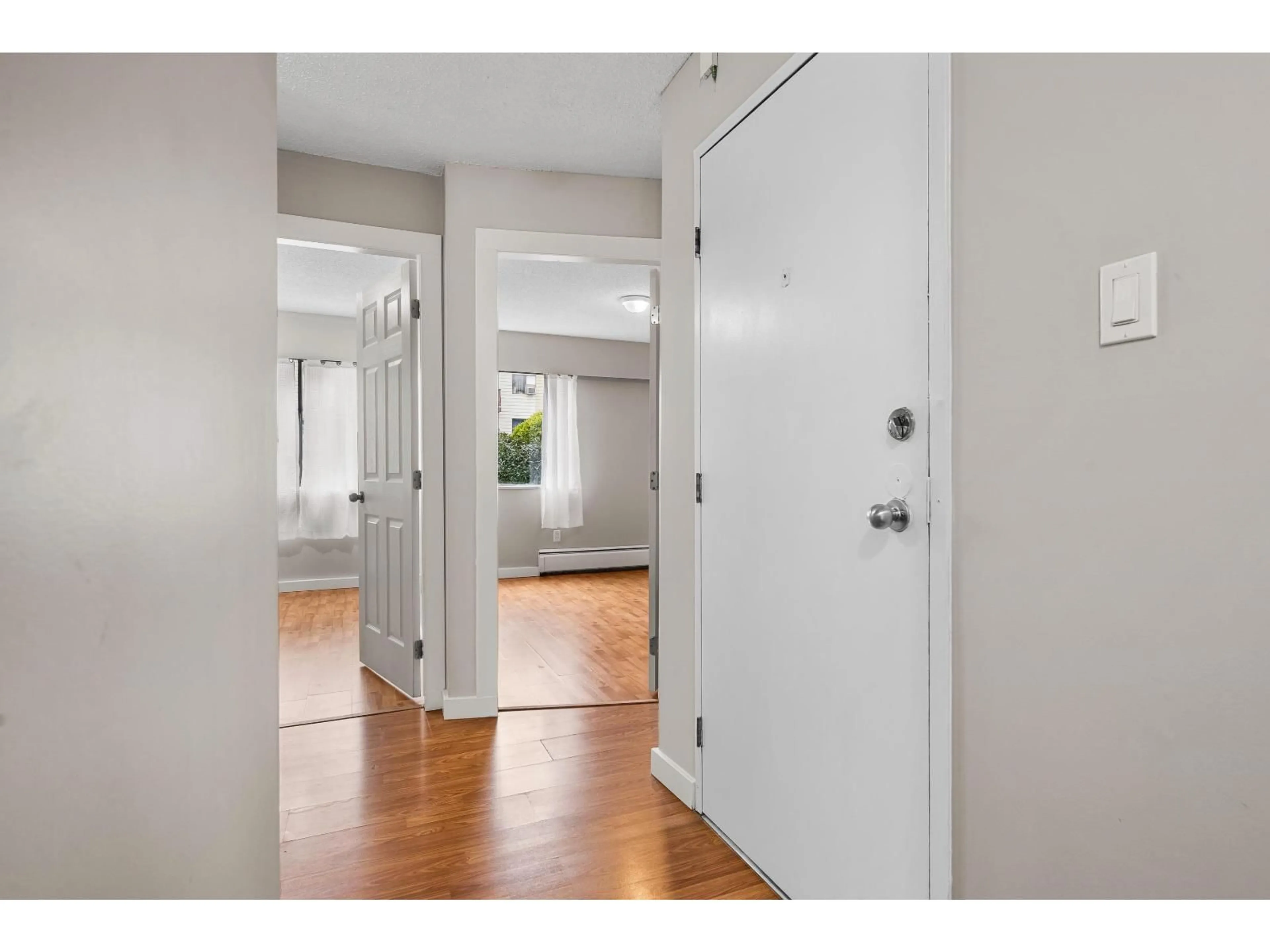 Indoor entryway for B209 - 1909 SALTON ROAD, Abbotsford British Columbia V2S5B6