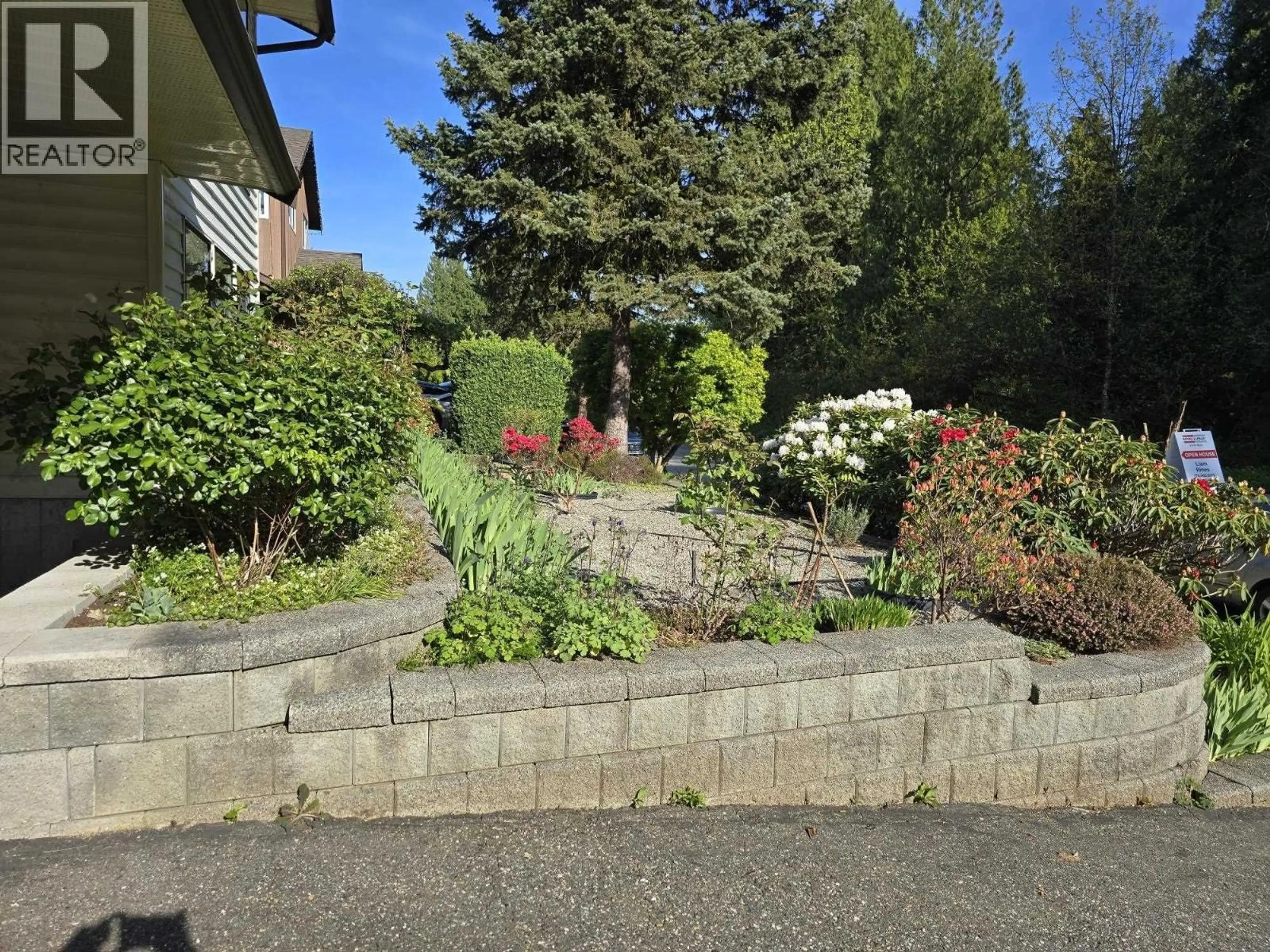 Patio, street for 1273 LYNWOOD AVENUE, Port Coquitlam British Columbia V3B6H1