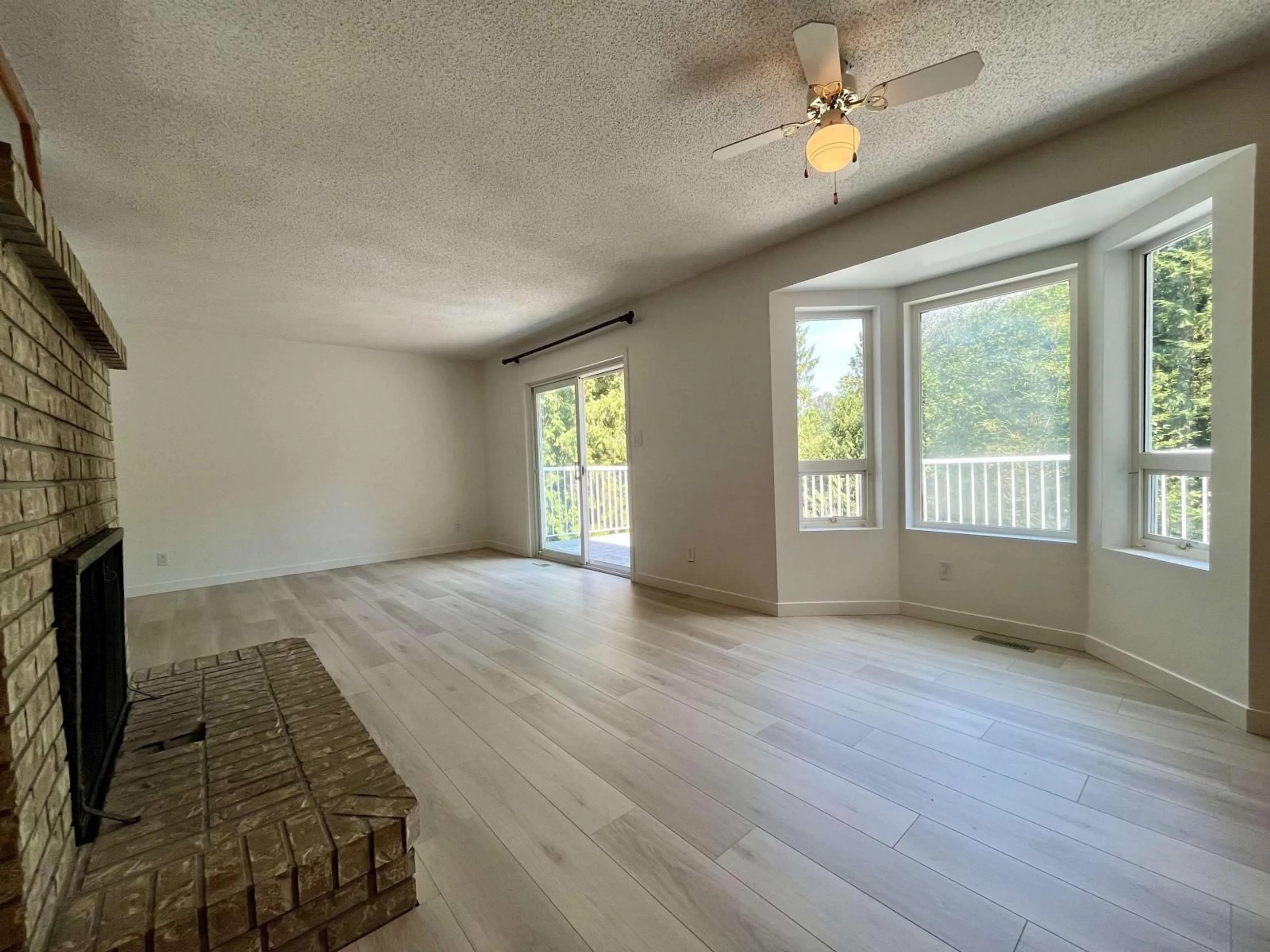 A pic of a room for 6080 ROSS ROAD, Chilliwack British Columbia V2R4S6