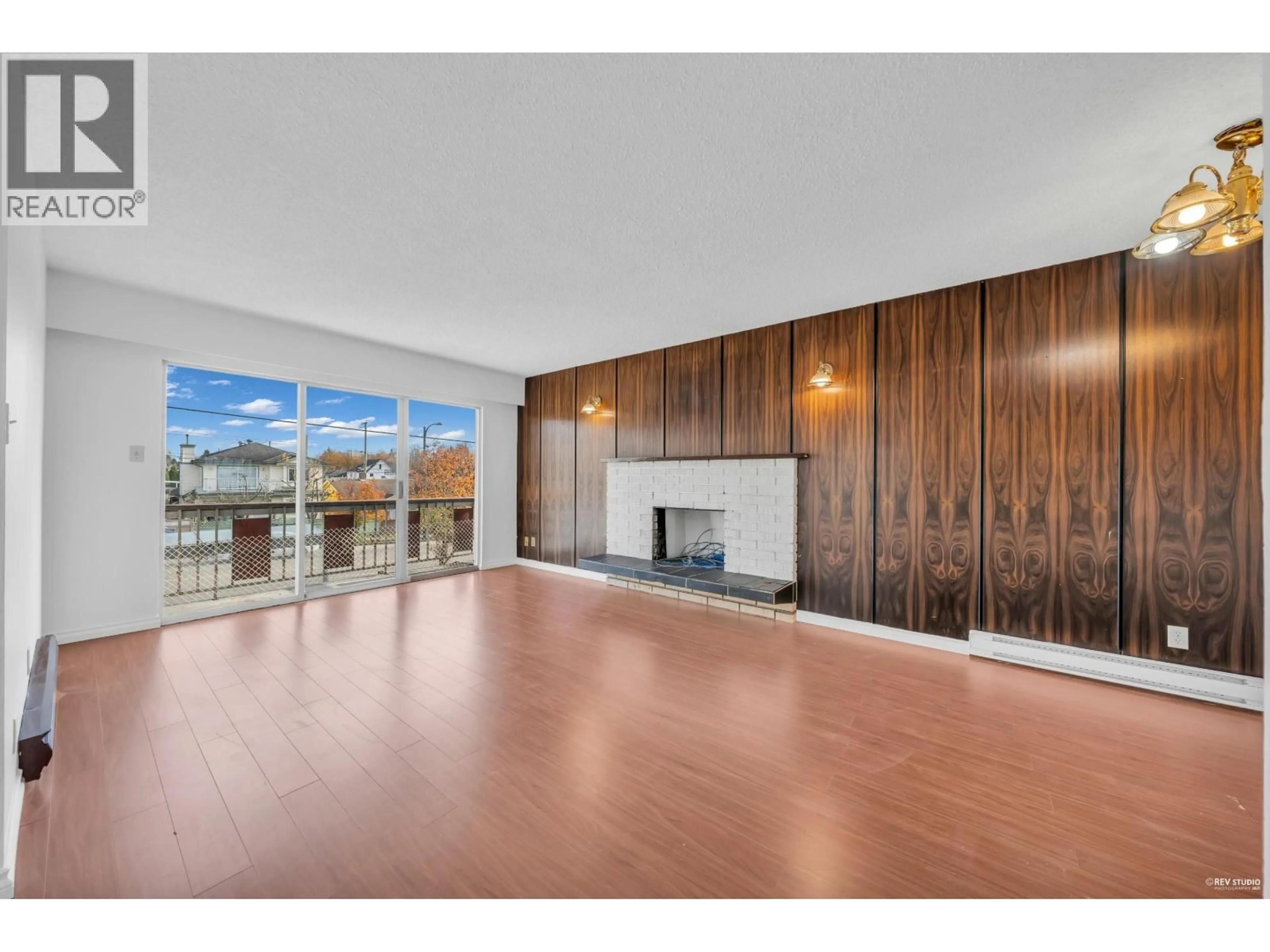 Unknown for 7511 MAIN STREET, Vancouver British Columbia V5X3K1