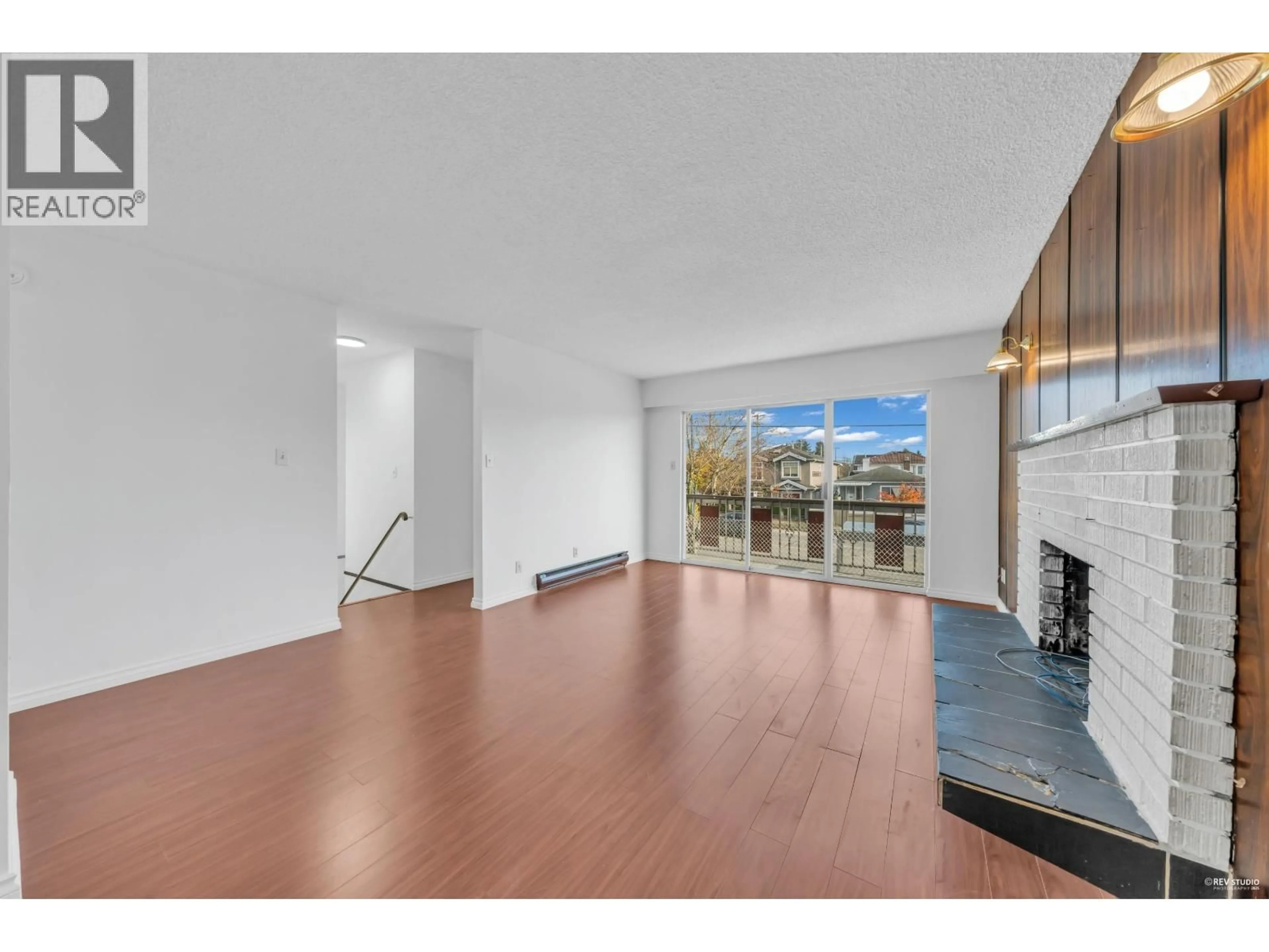 A pic of a room for 7511 MAIN STREET, Vancouver British Columbia V5X3K1