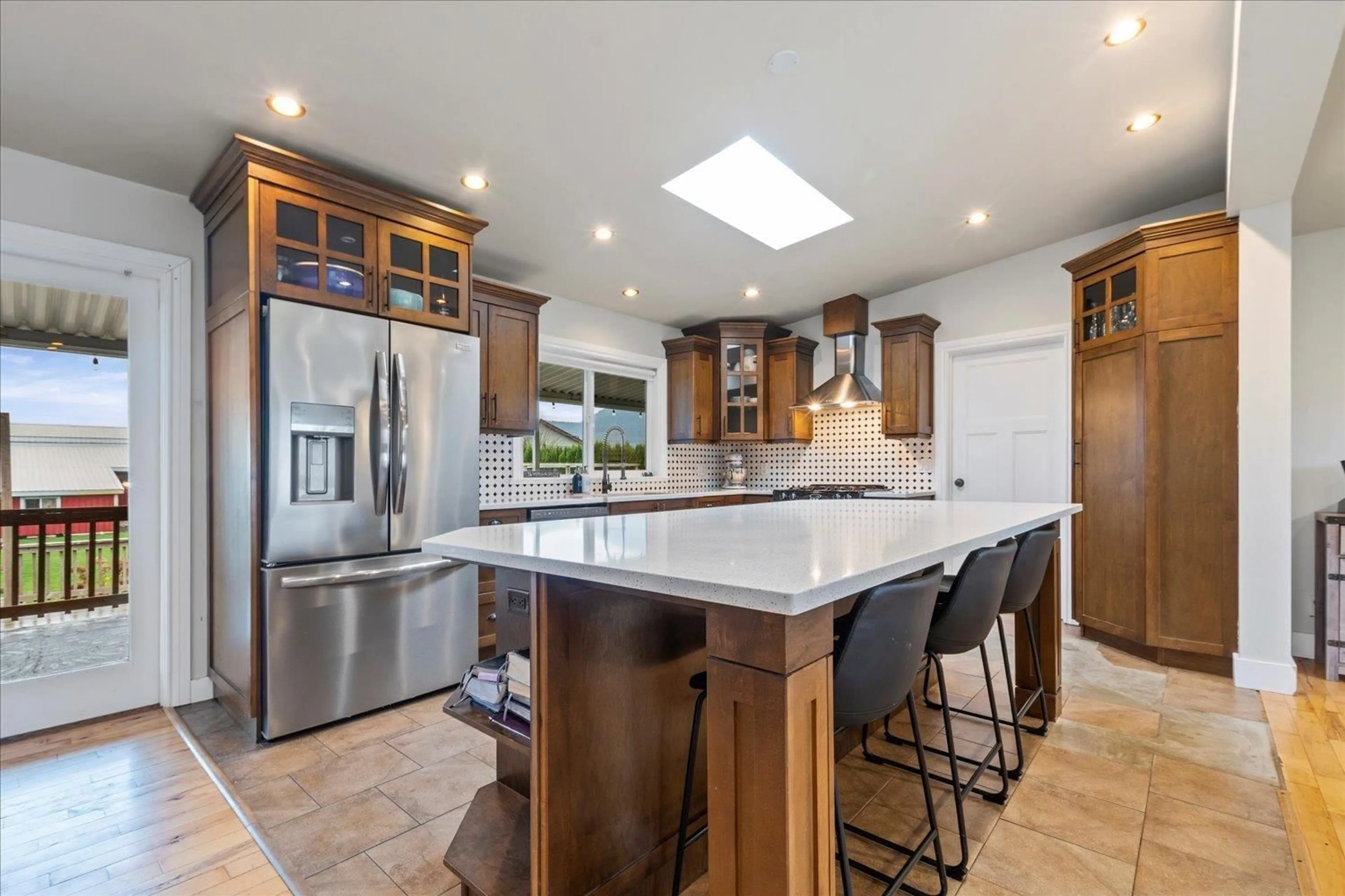 Open concept kitchen, ceramic/tile floor for 5844 BLACKBURN ROAD, Chilliwack British Columbia V2R4N9