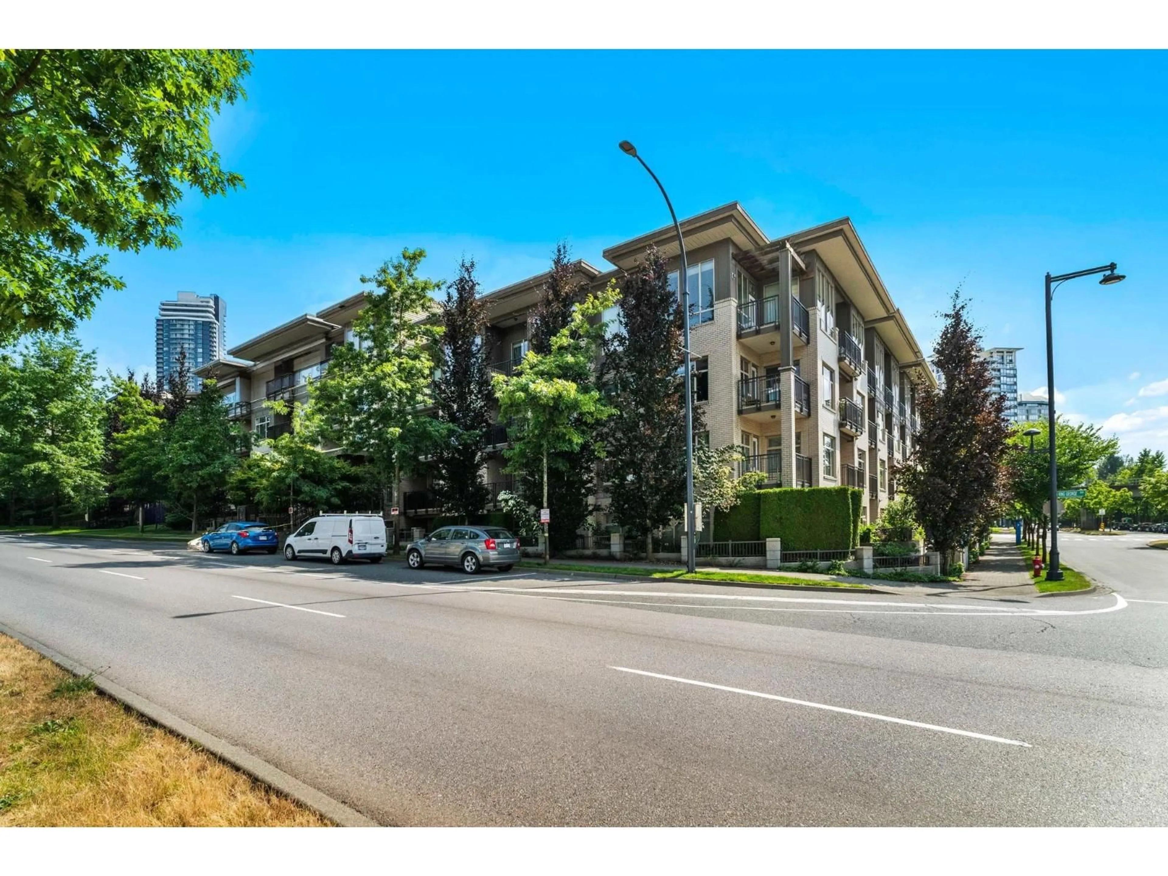 Unknown for 405 - 13468 KING GEORGE BOULEVARD, Surrey British Columbia V3T0B5