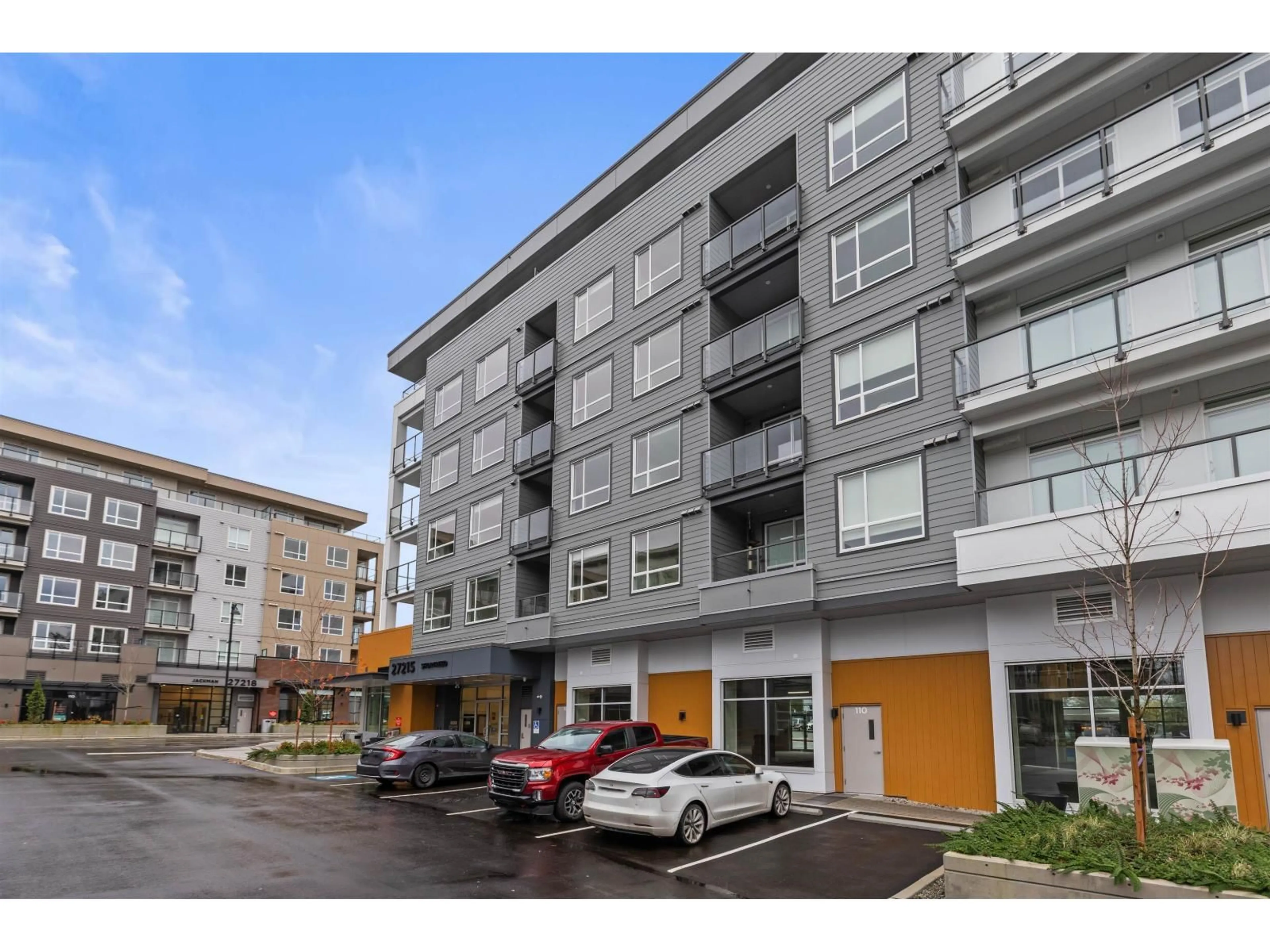 Unknown for 308 - 27215 ALDERGROVE TOWN CENTRE DRIVE, Langley British Columbia V4W0E3