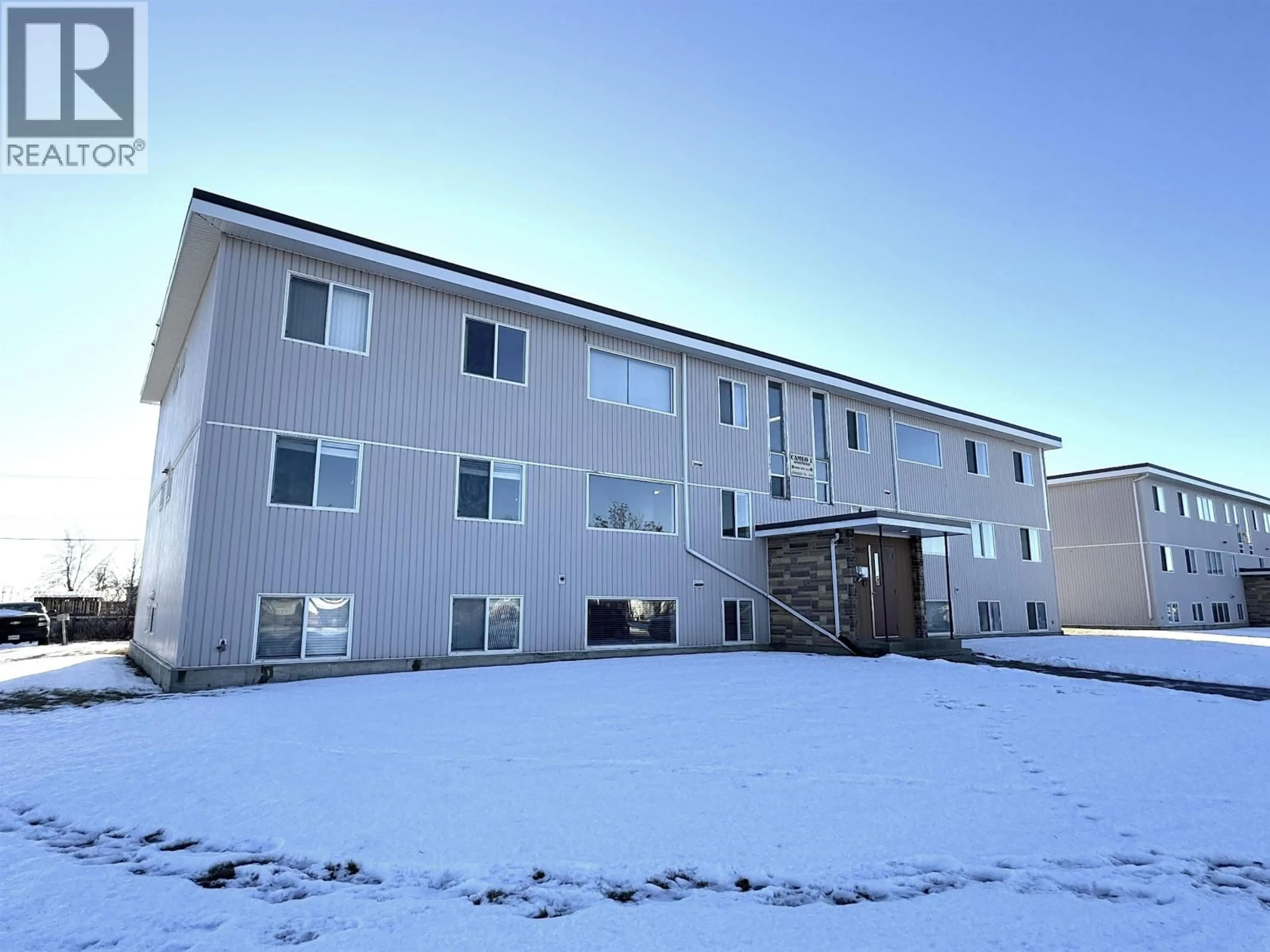 Patio, building for 105 - 9807 104 AVENUE, Fort St. John British Columbia V1J2K4