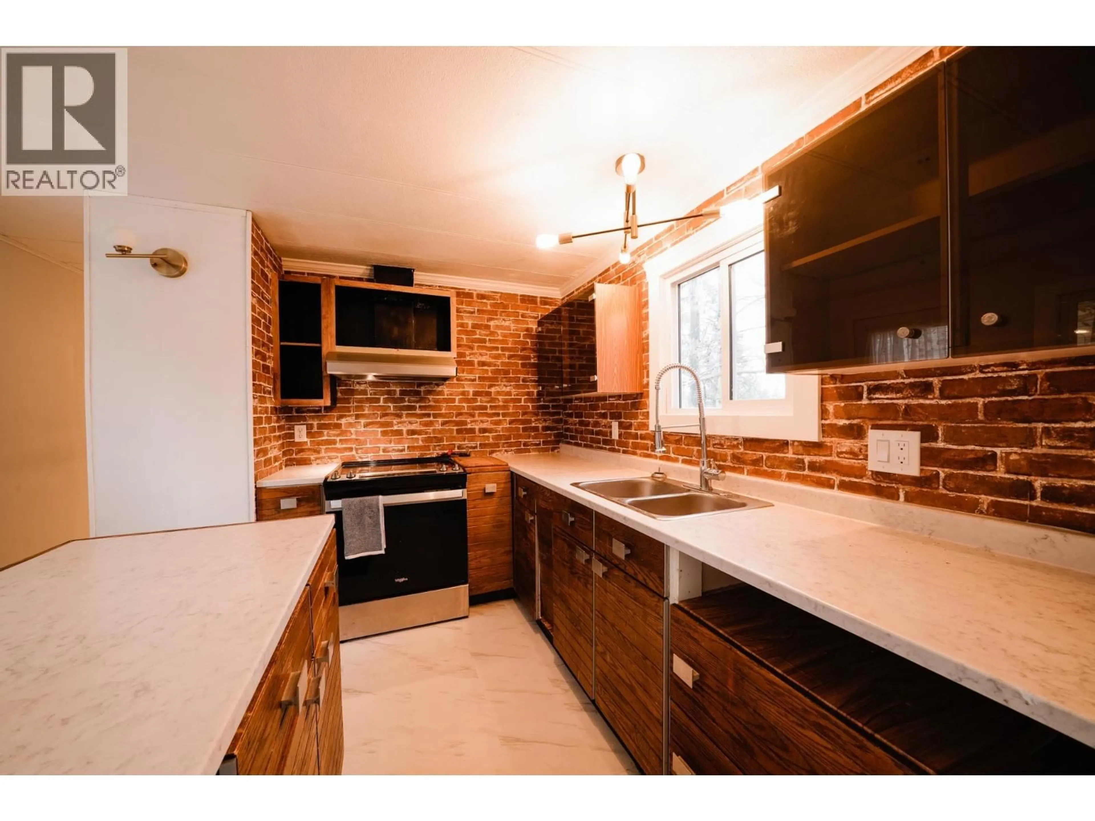 Open concept kitchen, ceramic/tile floor for 226 - 1427 DOG CREEK ROAD, Williams Lake British Columbia V2G3H3