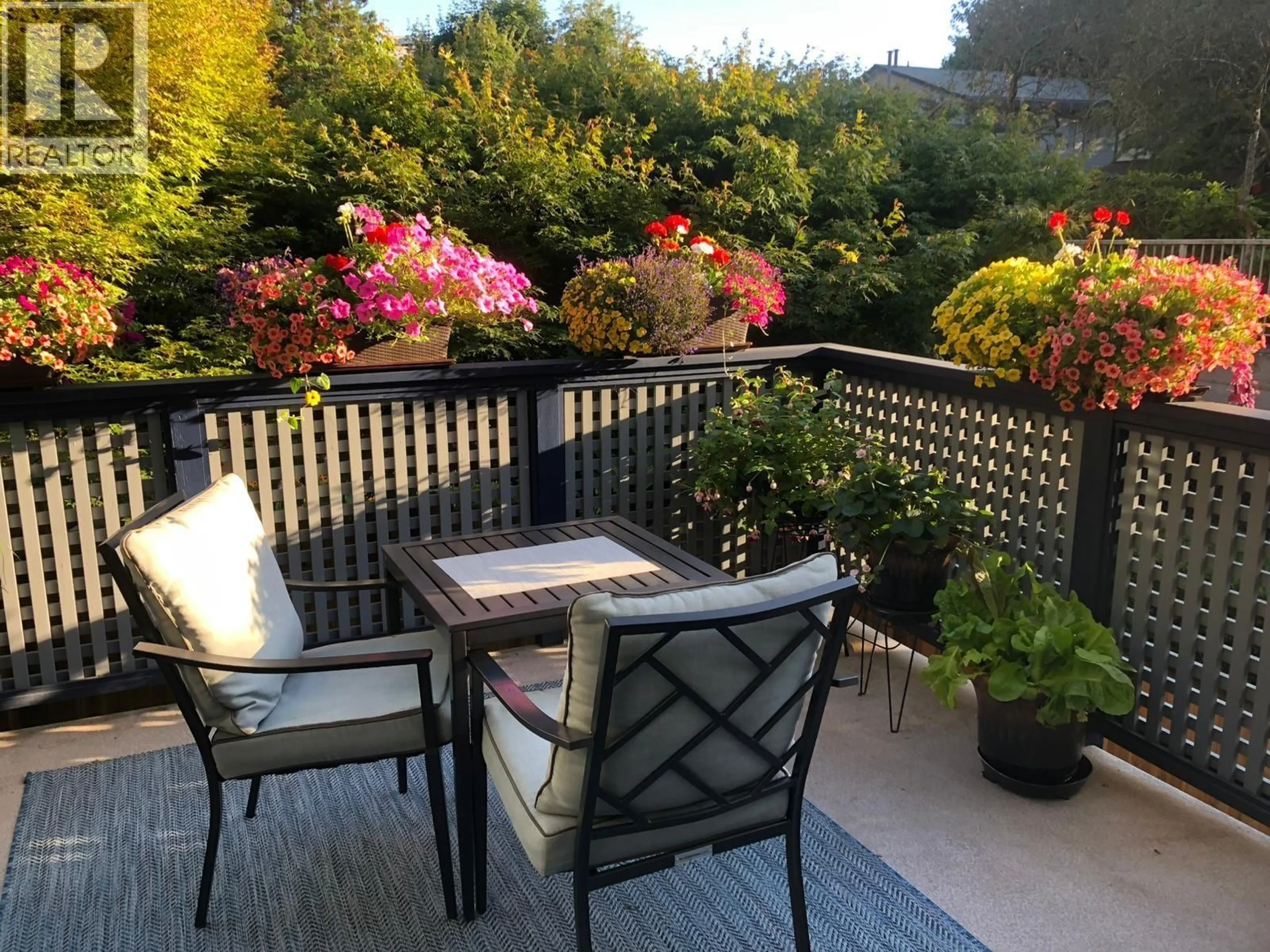 Patio, street for 5632 16 AVENUE, Delta British Columbia V4L1G7