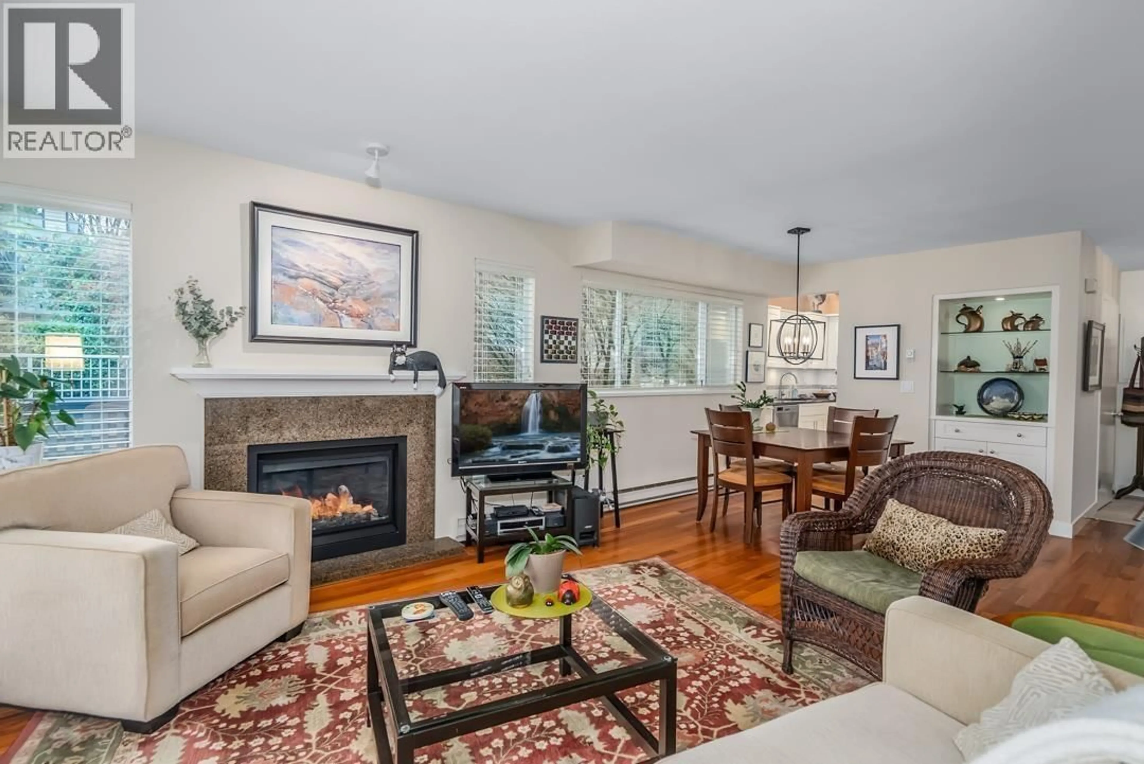 Living room with furniture, unknown for 5632 16 AVENUE, Delta British Columbia V4L1G7