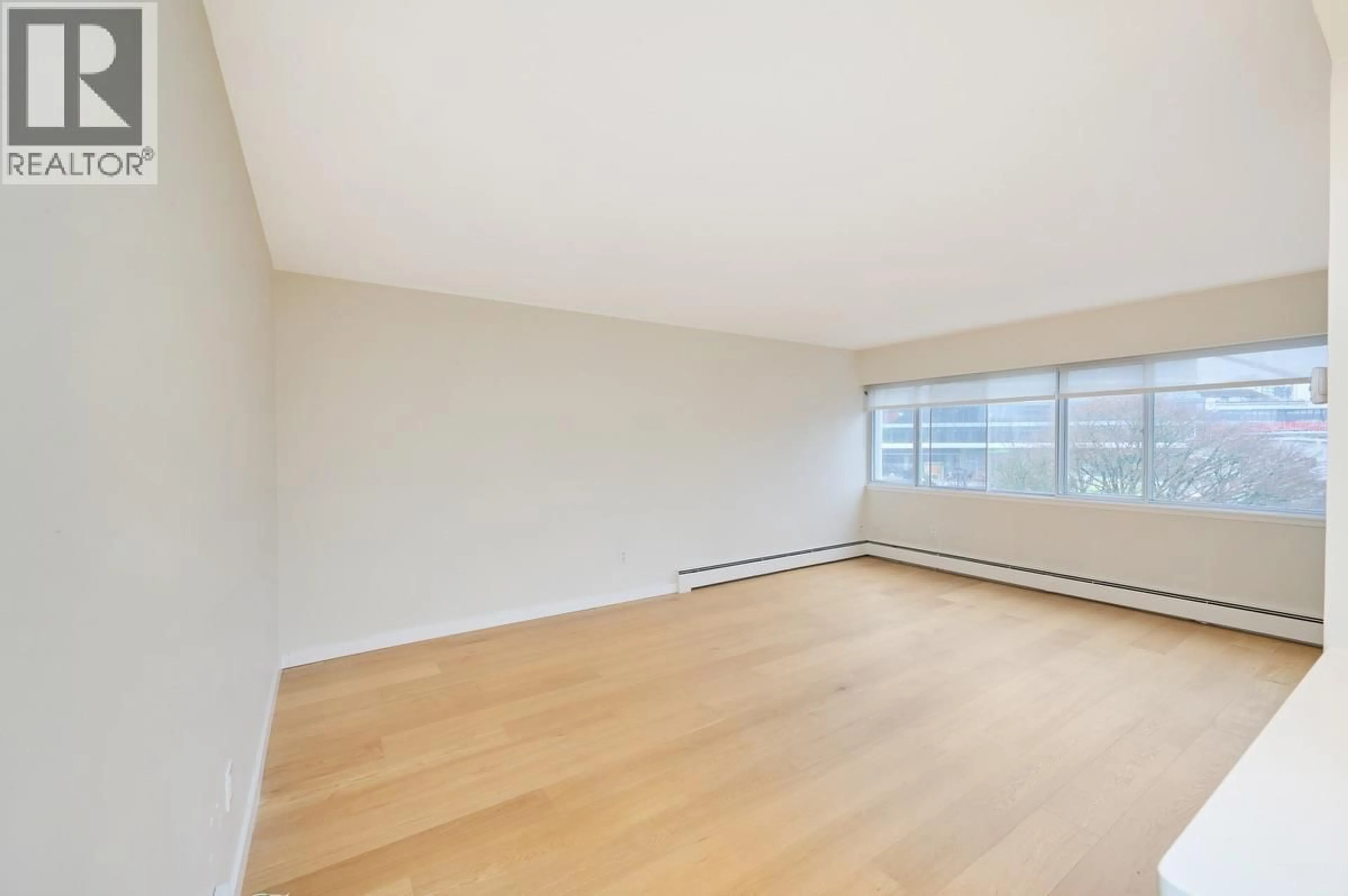 A pic of a room for 205 - 5926 TISDALL STREET, Vancouver British Columbia V5Z3N2