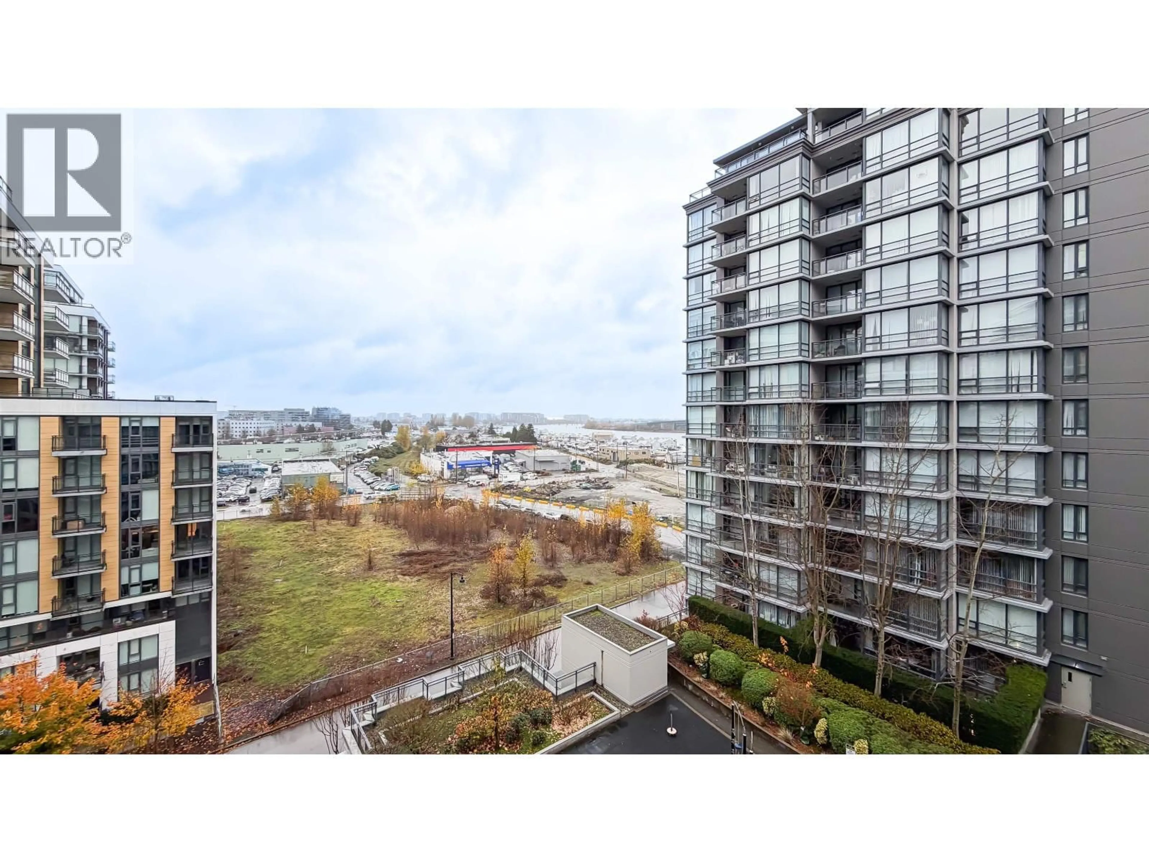 A pic from outside/outdoor area/front of a property/back of a property/a pic from drone, city buildings view from balcony for 1007 - 3111 CORVETTE WAY, Richmond British Columbia V6X4K3