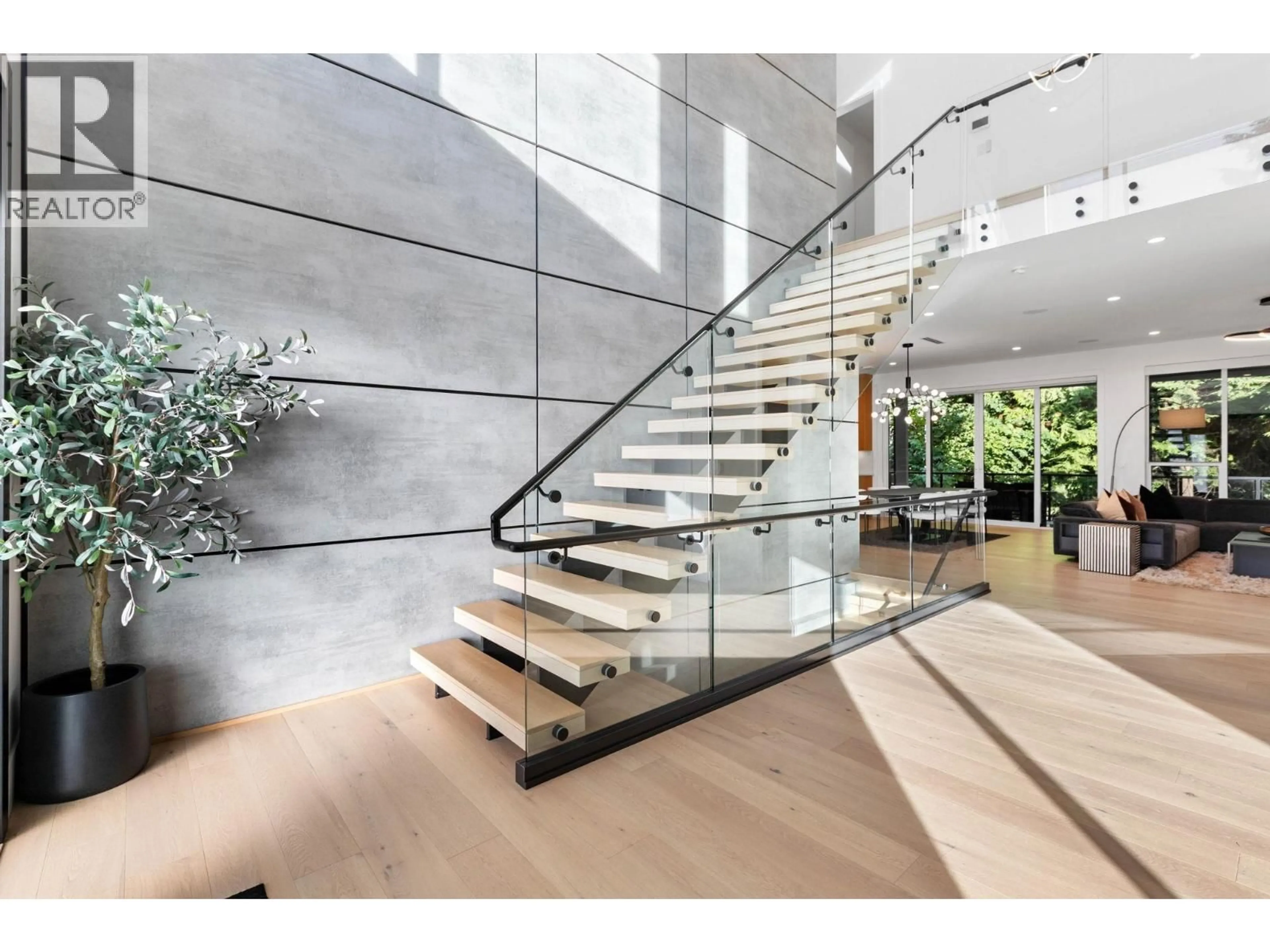 Stairs for 8 CREEKSTONE PLACE, Port Moody British Columbia V3H4L6